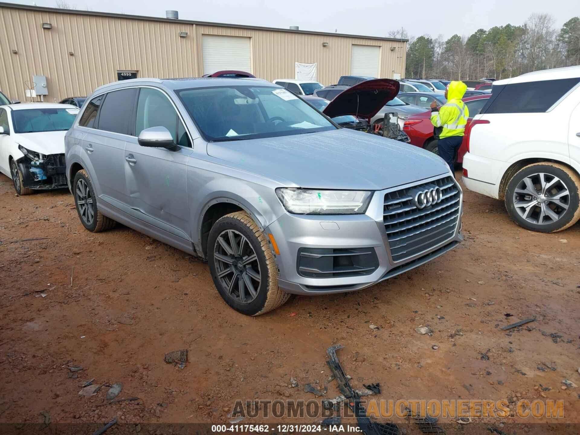 WA1LAAF76HD003875 AUDI Q7 2017