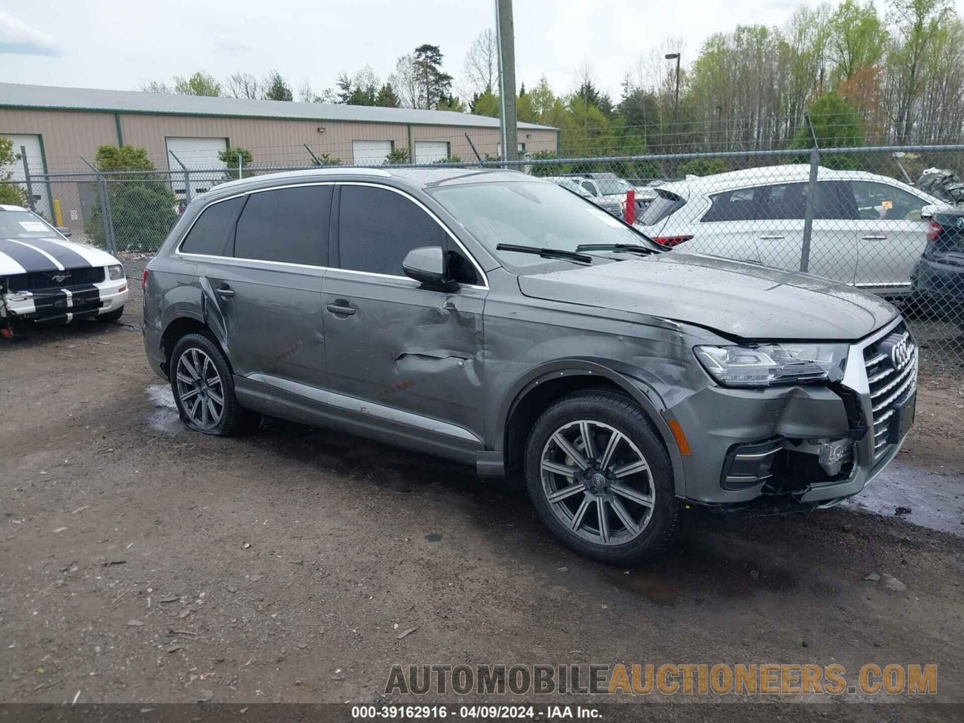 WA1LAAF76HD016433 AUDI Q7 2017