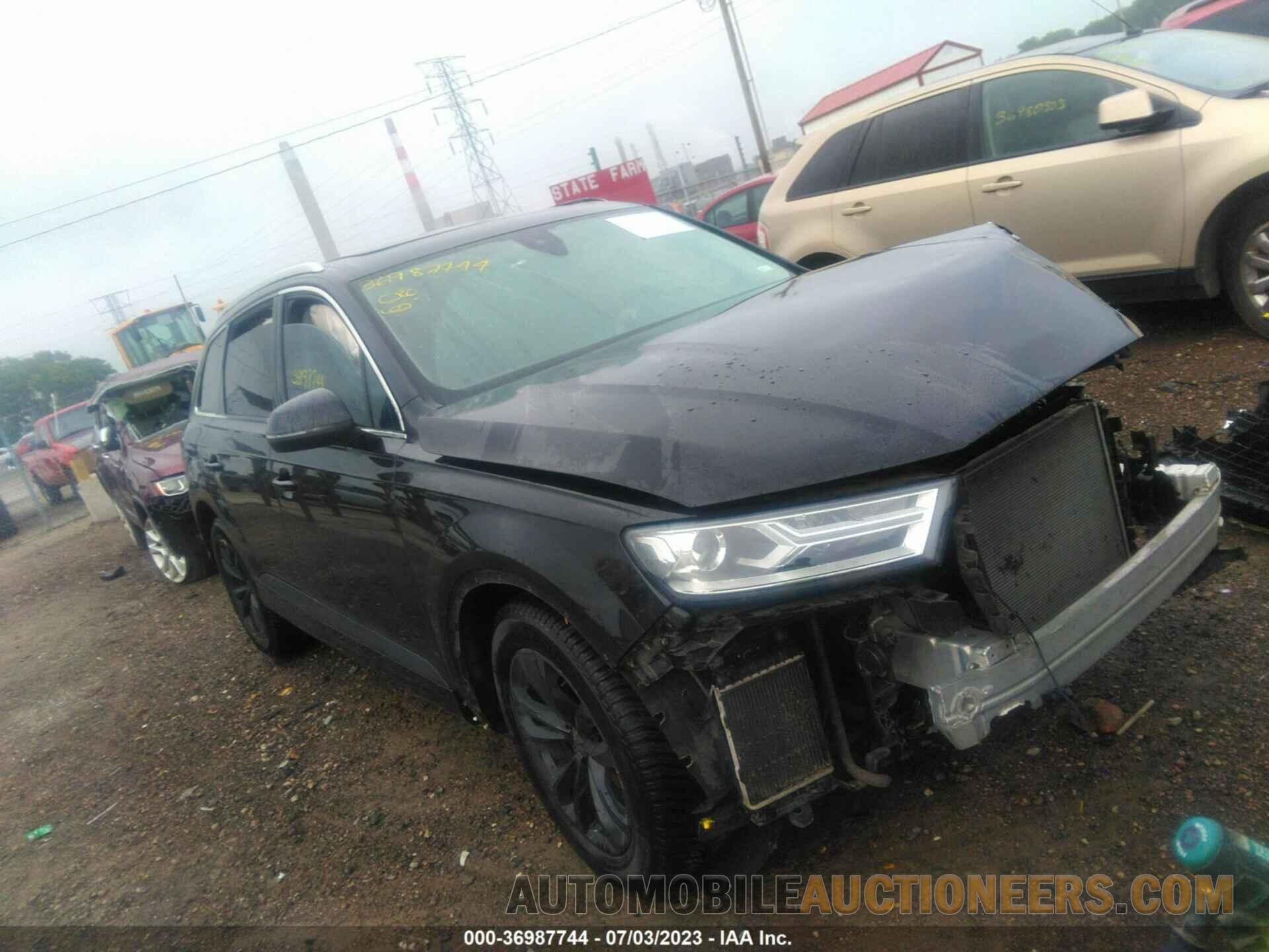 WA1LAAF76HD032888 AUDI Q7 2017