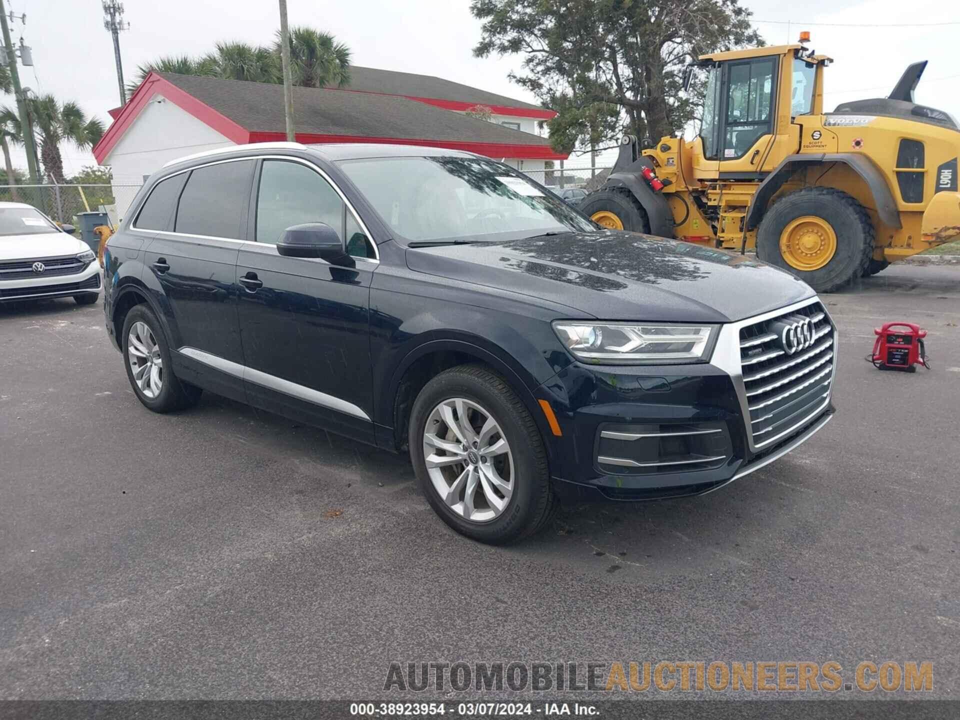 WA1LAAF76HD033460 AUDI Q7 2017