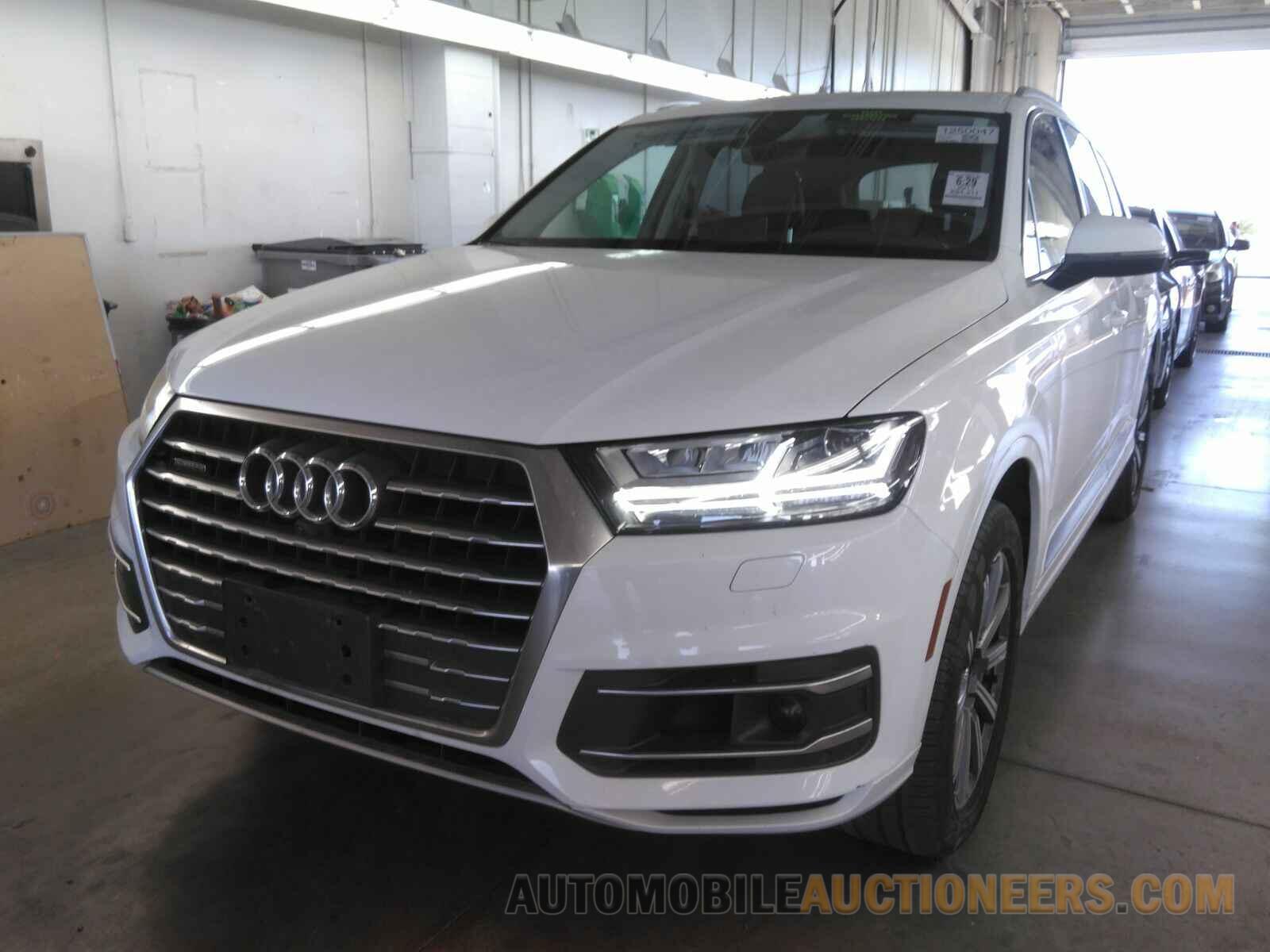 WA1LAAF76HD035452 Audi Q7 2017