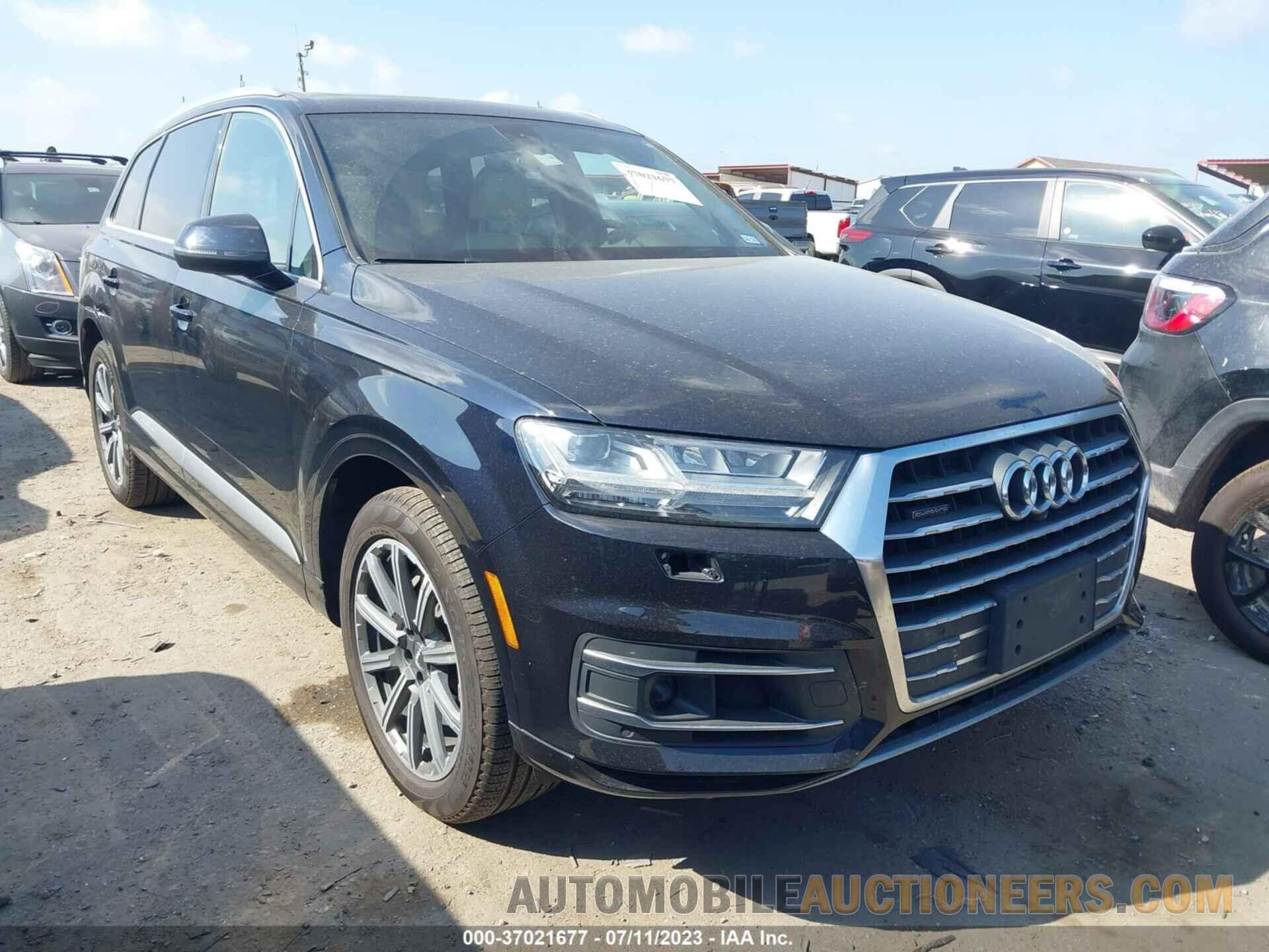 WA1LAAF76HD035516 AUDI Q7 2017