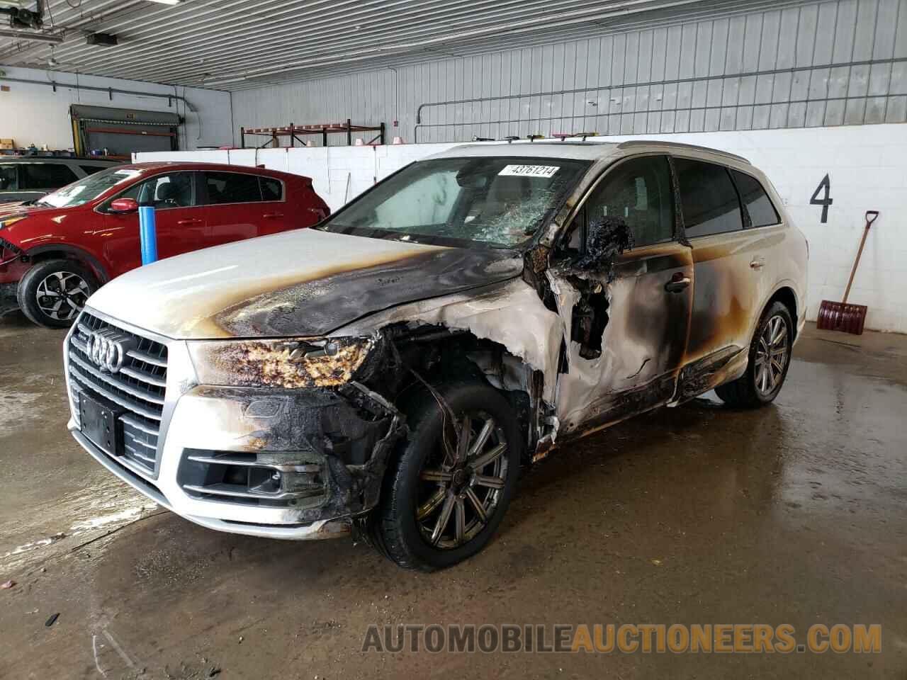 WA1LAAF76KD001308 AUDI Q7 2019