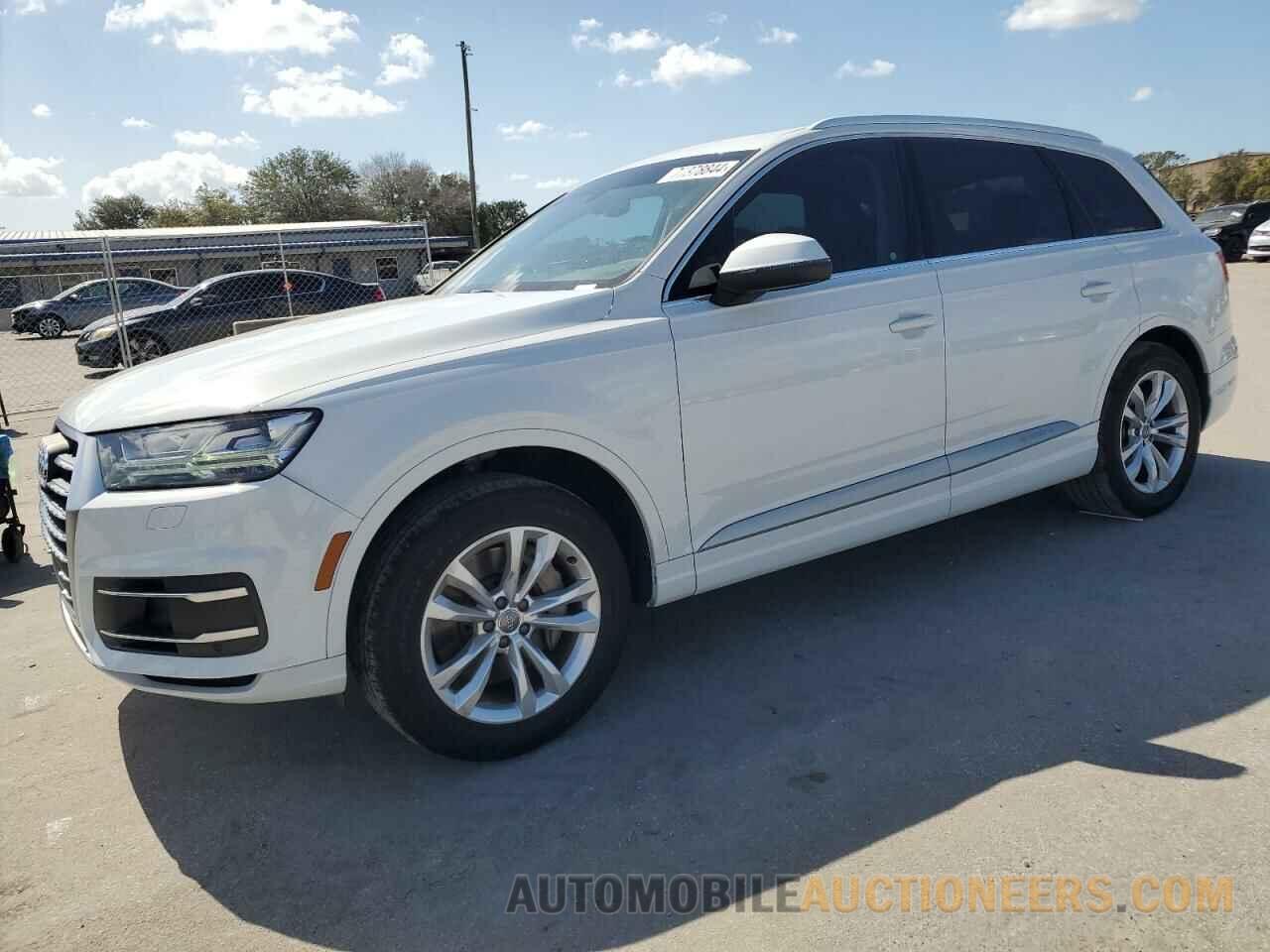 WA1LAAF76KD005858 AUDI Q7 2019