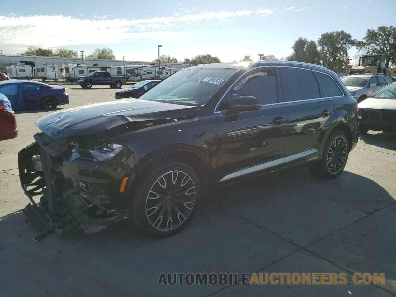 WA1LAAF77HD018109 AUDI Q7 2017