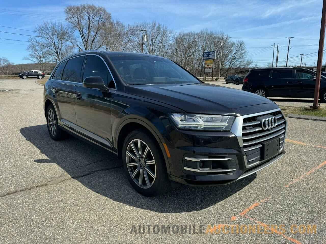 WA1LAAF77KD006307 AUDI Q7 2019