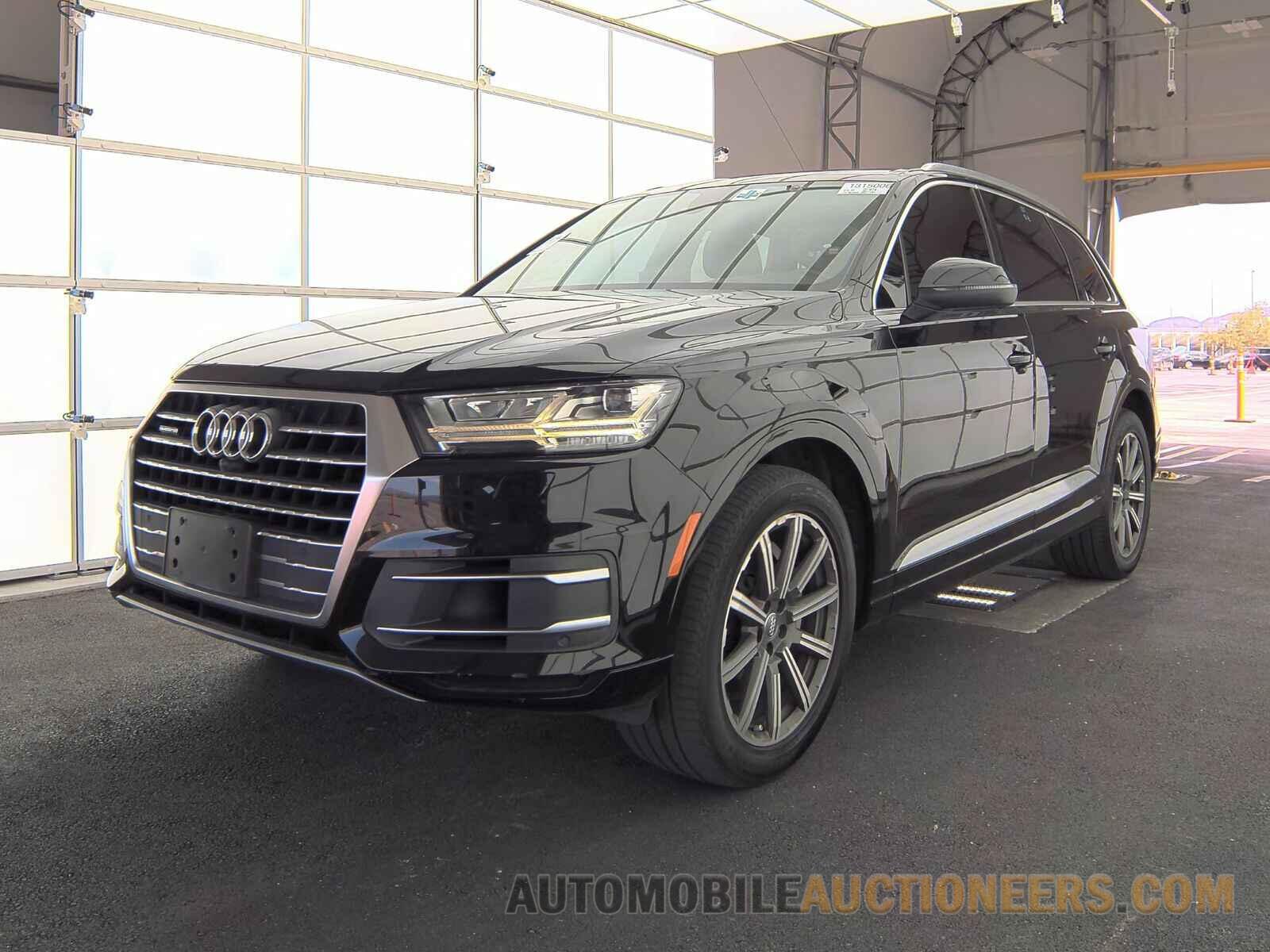 WA1LAAF77KD040358 Audi Q7 2019