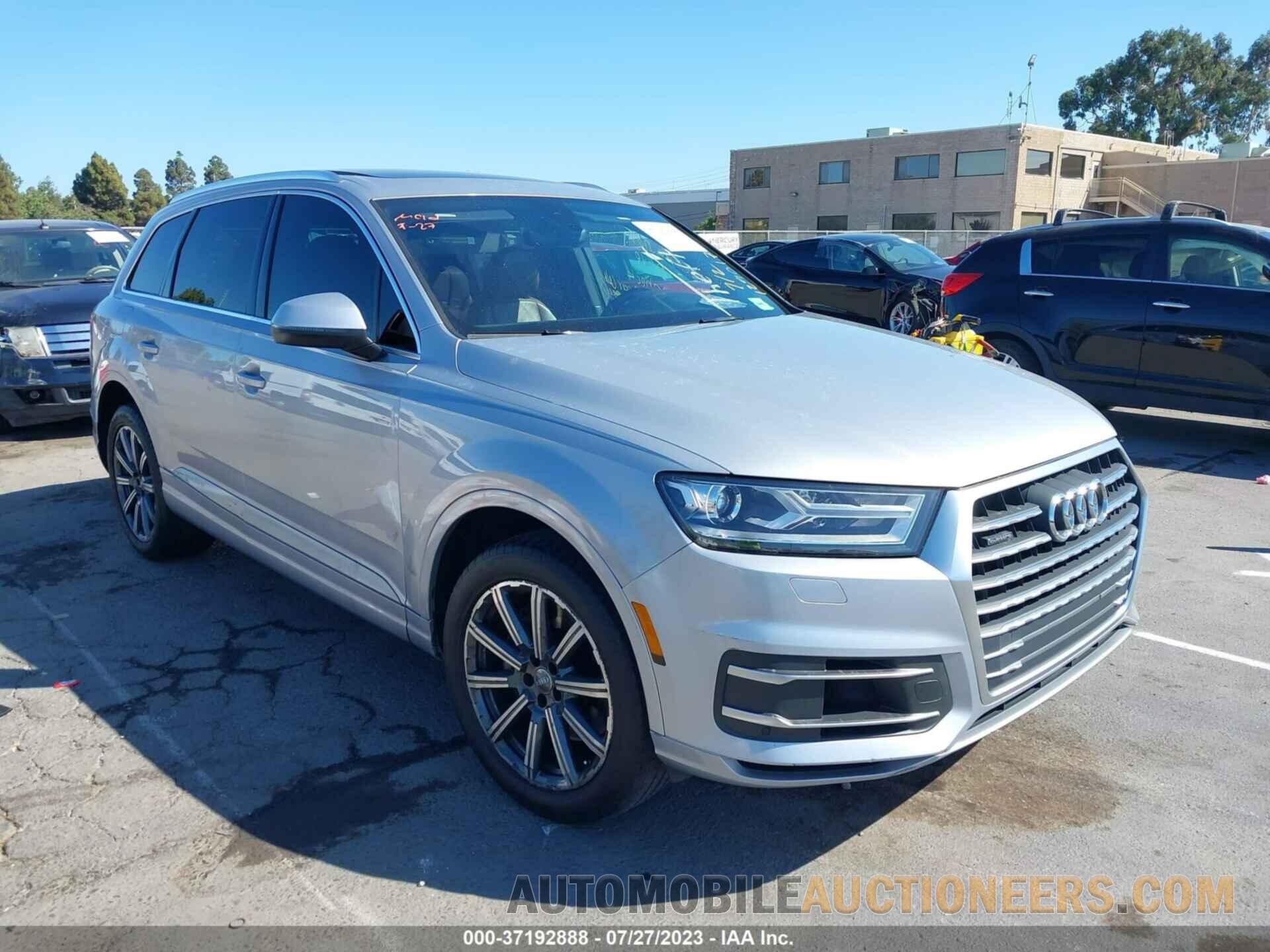 WA1LAAF78HD011704 AUDI Q7 2017