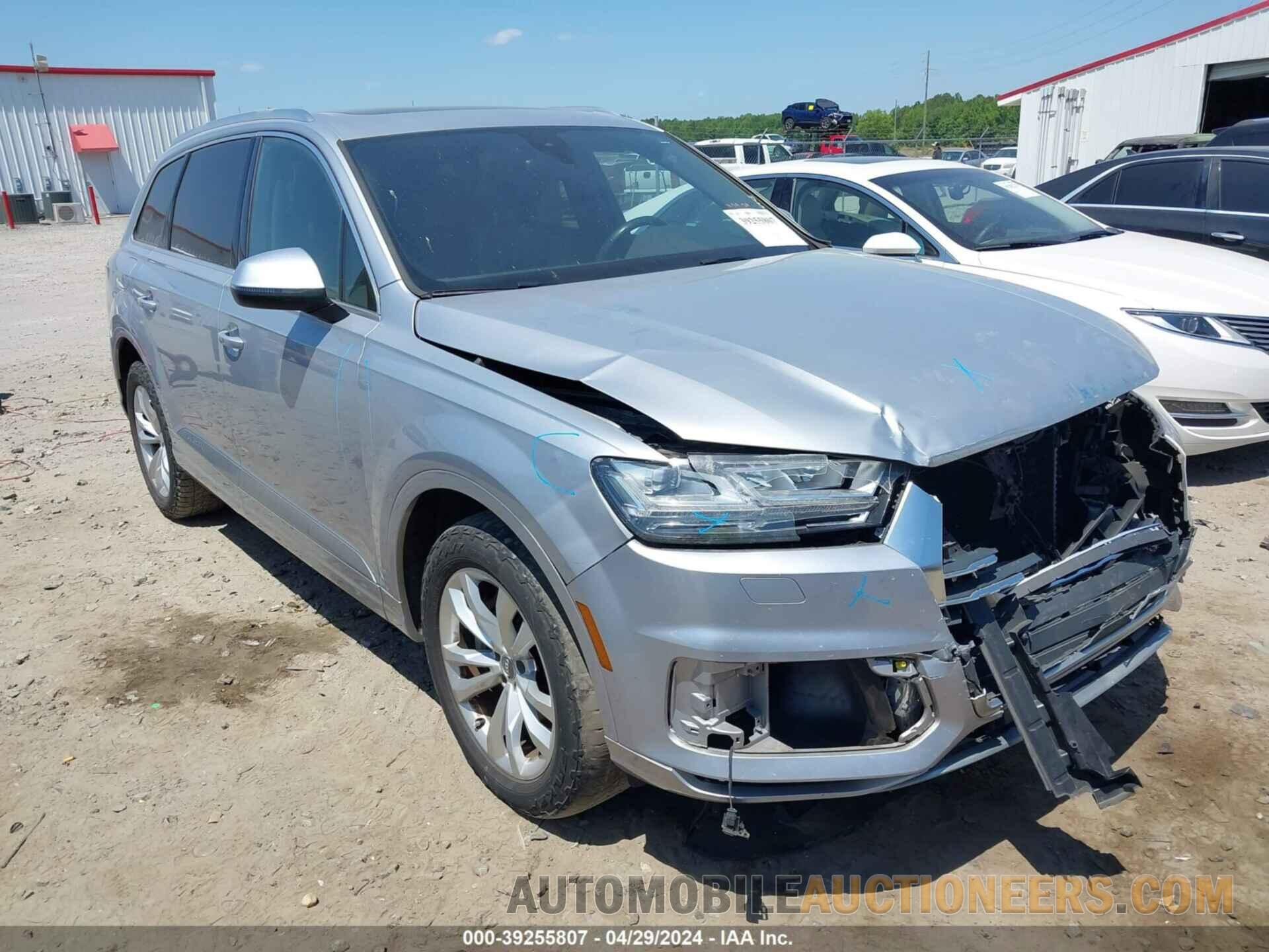 WA1LAAF79HD009038 AUDI Q7 2017