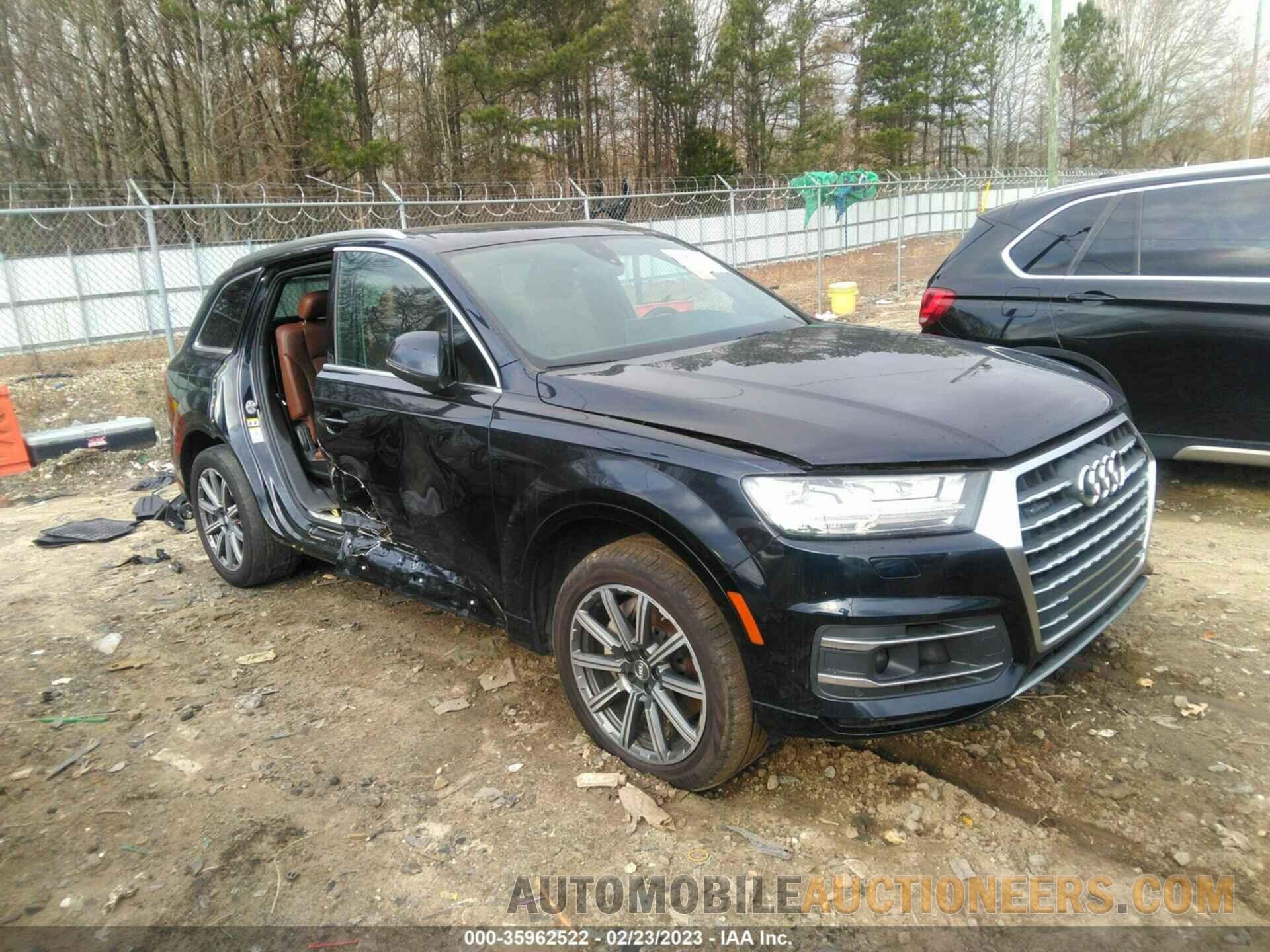 WA1LAAF79HD011324 AUDI Q7 2017