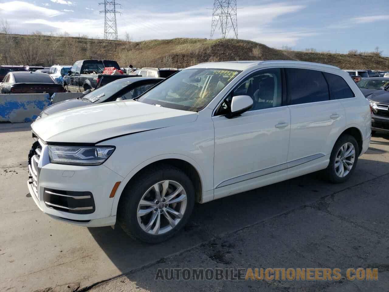 WA1LAAF79HD045800 AUDI Q7 2017