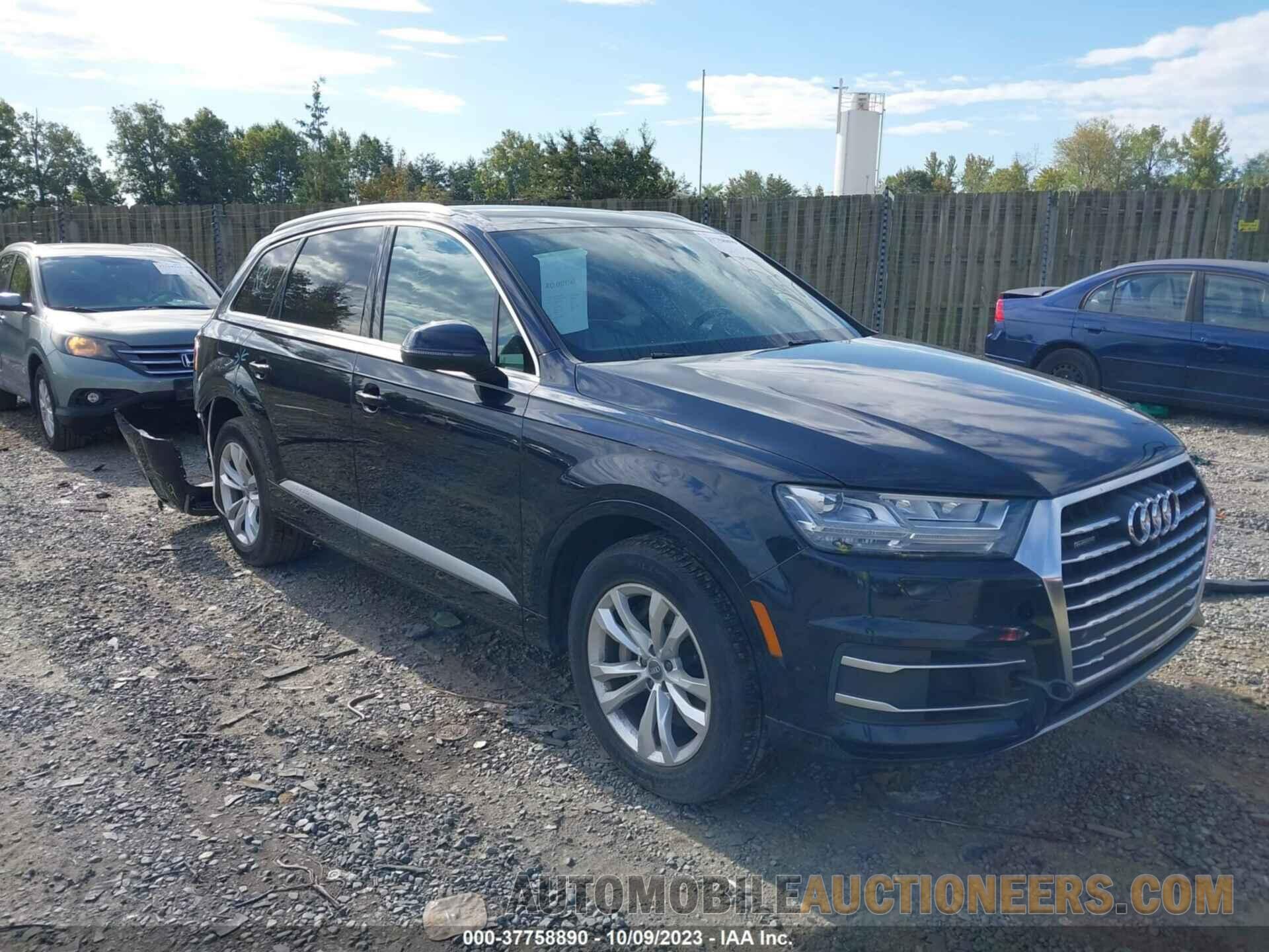 WA1LAAF7XHD017424 AUDI Q7 2017