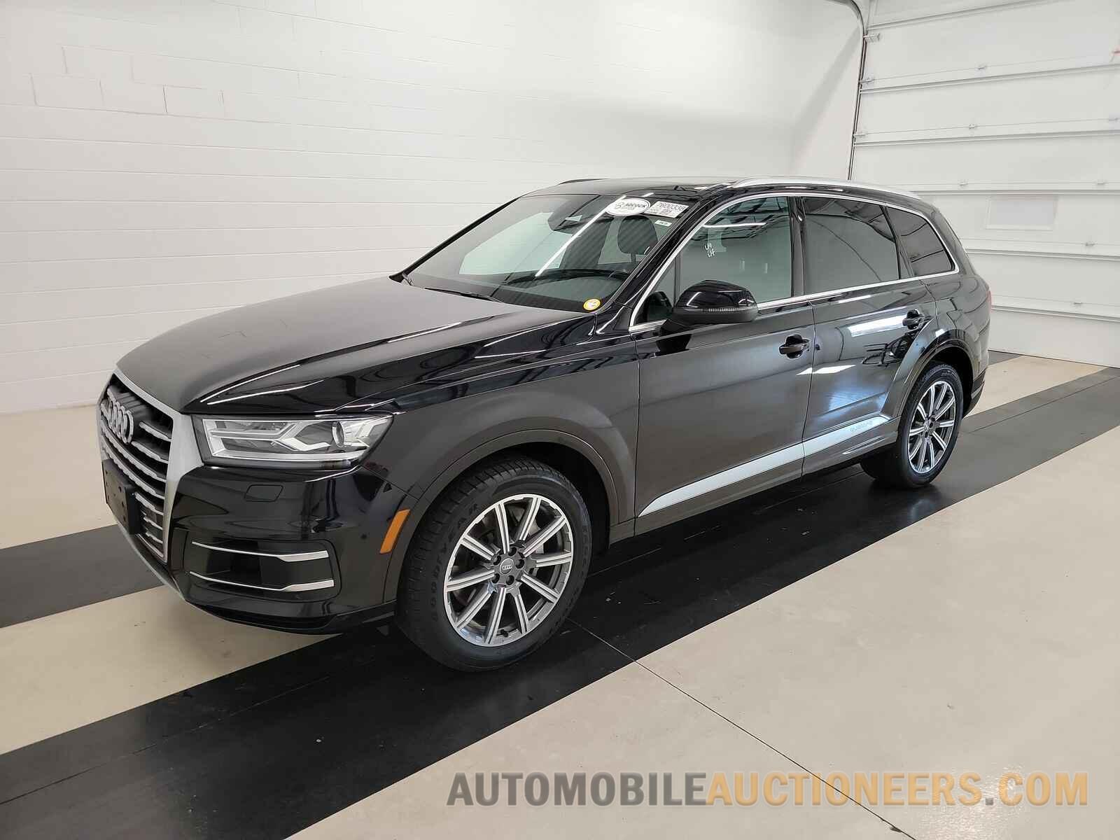 WA1LAAF7XHD019657 Audi Q7 2017