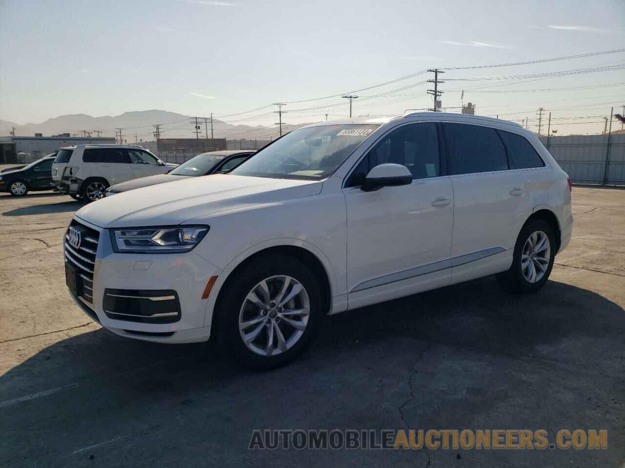 WA1LAAF7XHD027841 AUDI Q7 2017