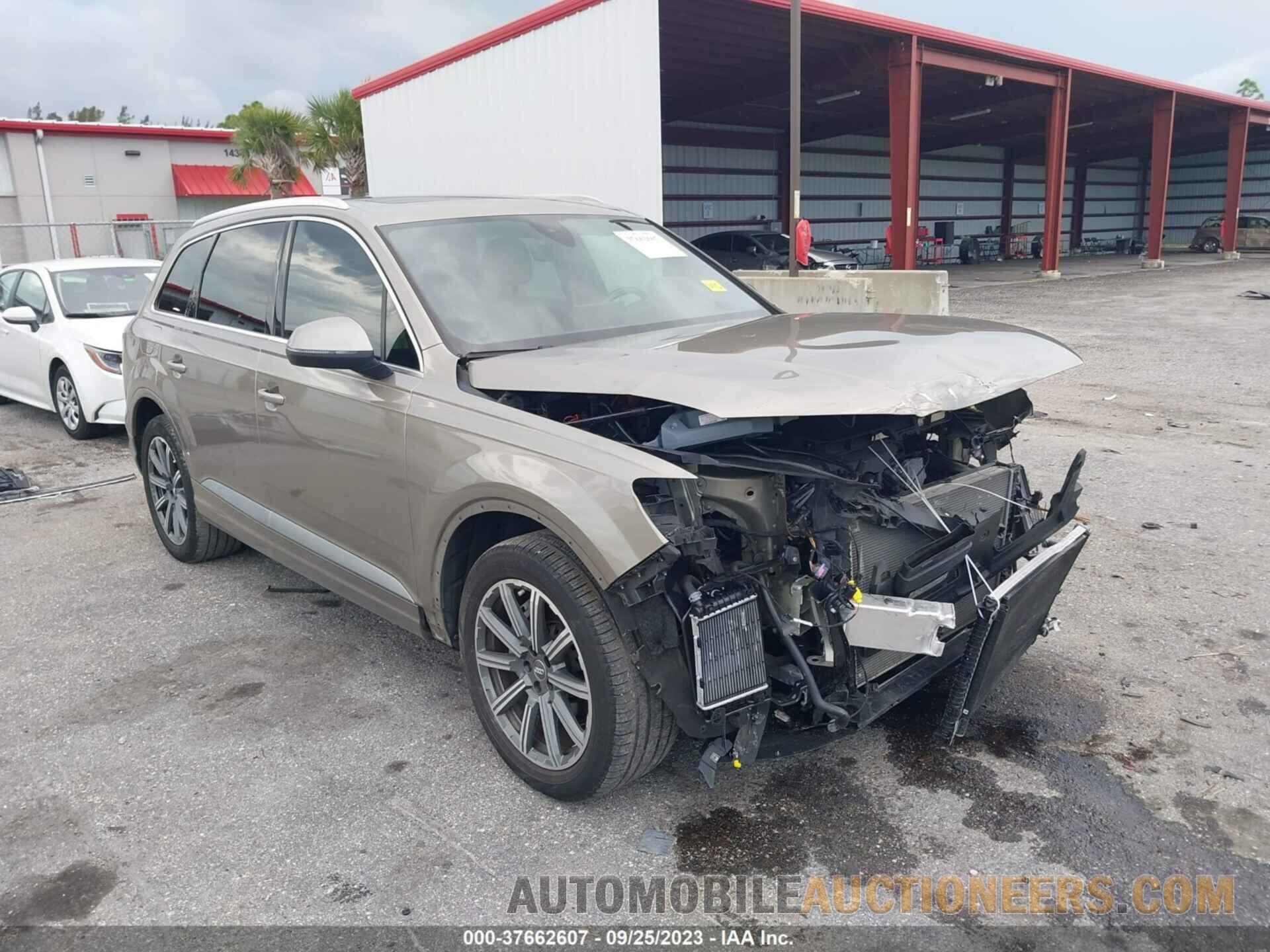 WA1LAAF7XHD032490 AUDI Q7 2017