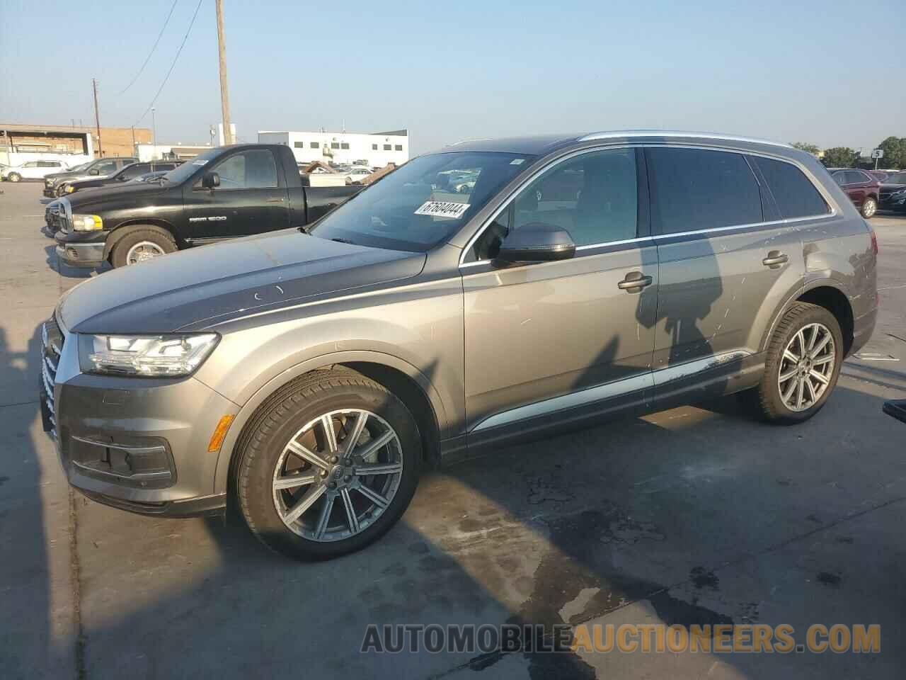 WA1LAAF7XJD003092 AUDI Q7 2018