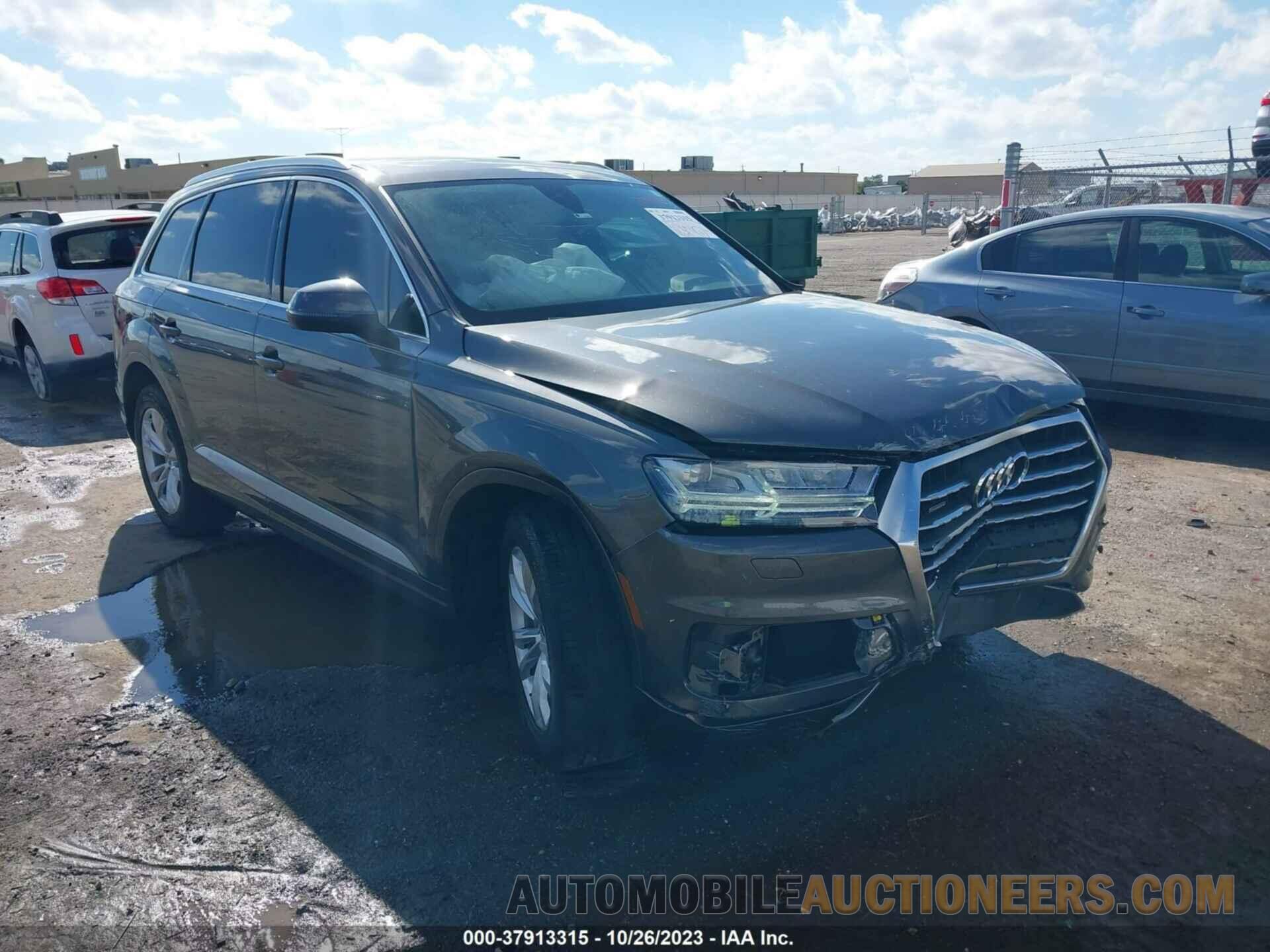 WA1LAAF7XJD047562 AUDI Q7 2018