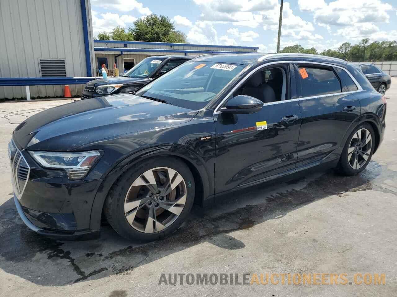 WA1LAAGE0KB022602 AUDI E-TRON 2019