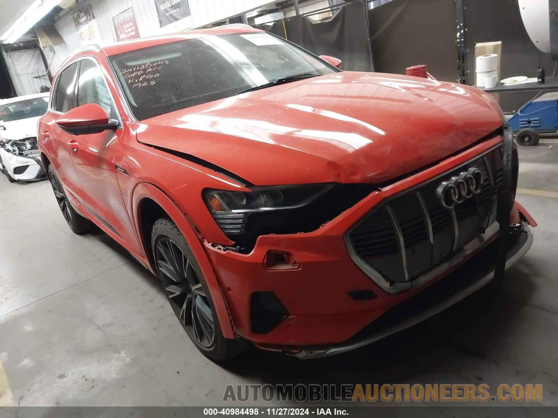 WA1LAAGE3KB011965 AUDI E-TRON 2019