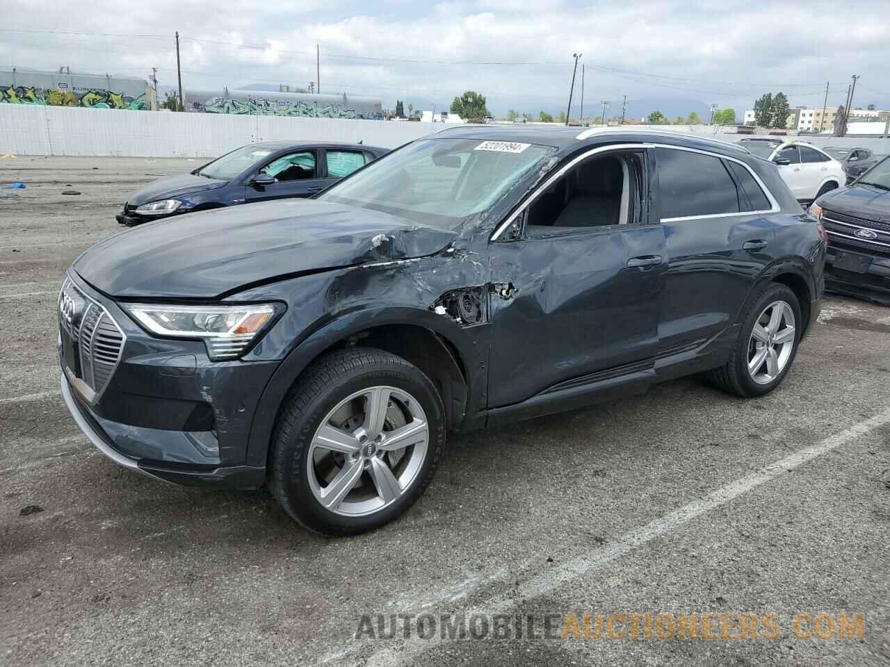 WA1LAAGE3KB014199 AUDI E-TRON 2019