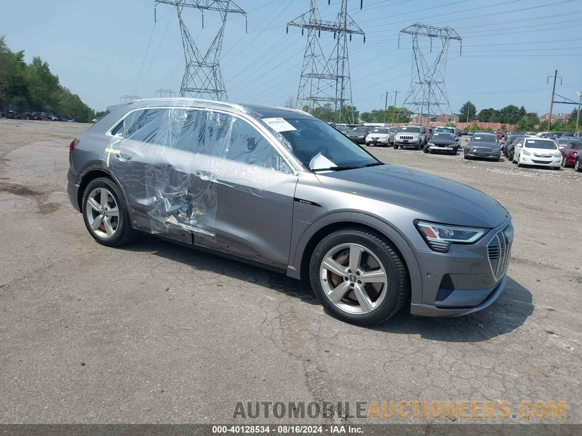 WA1LAAGE7KB011189 AUDI E-TRON 2019