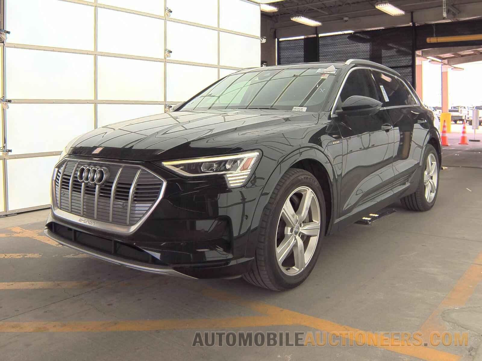 WA1LAAGE7KB024136 Audi e-tron 2019