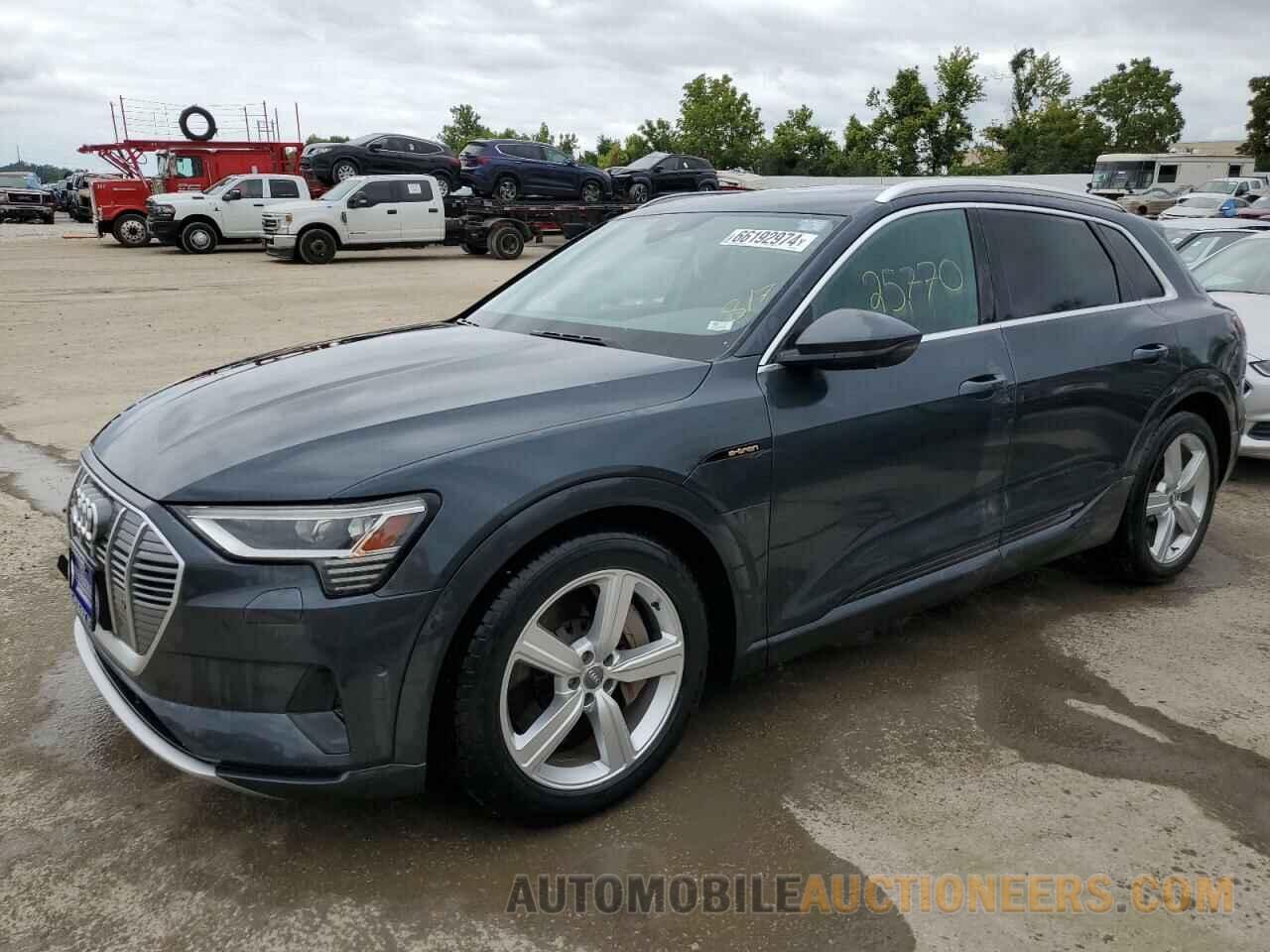 WA1LAAGE9KB013736 AUDI E-TRON 2019