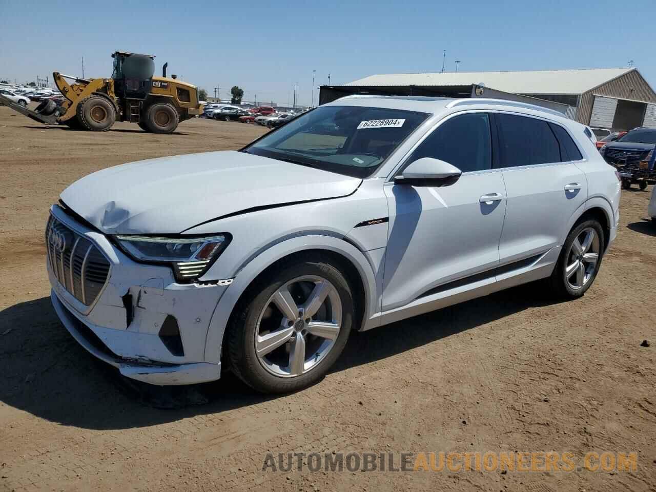 WA1LAAGEXKB004799 AUDI E-TRON 2019