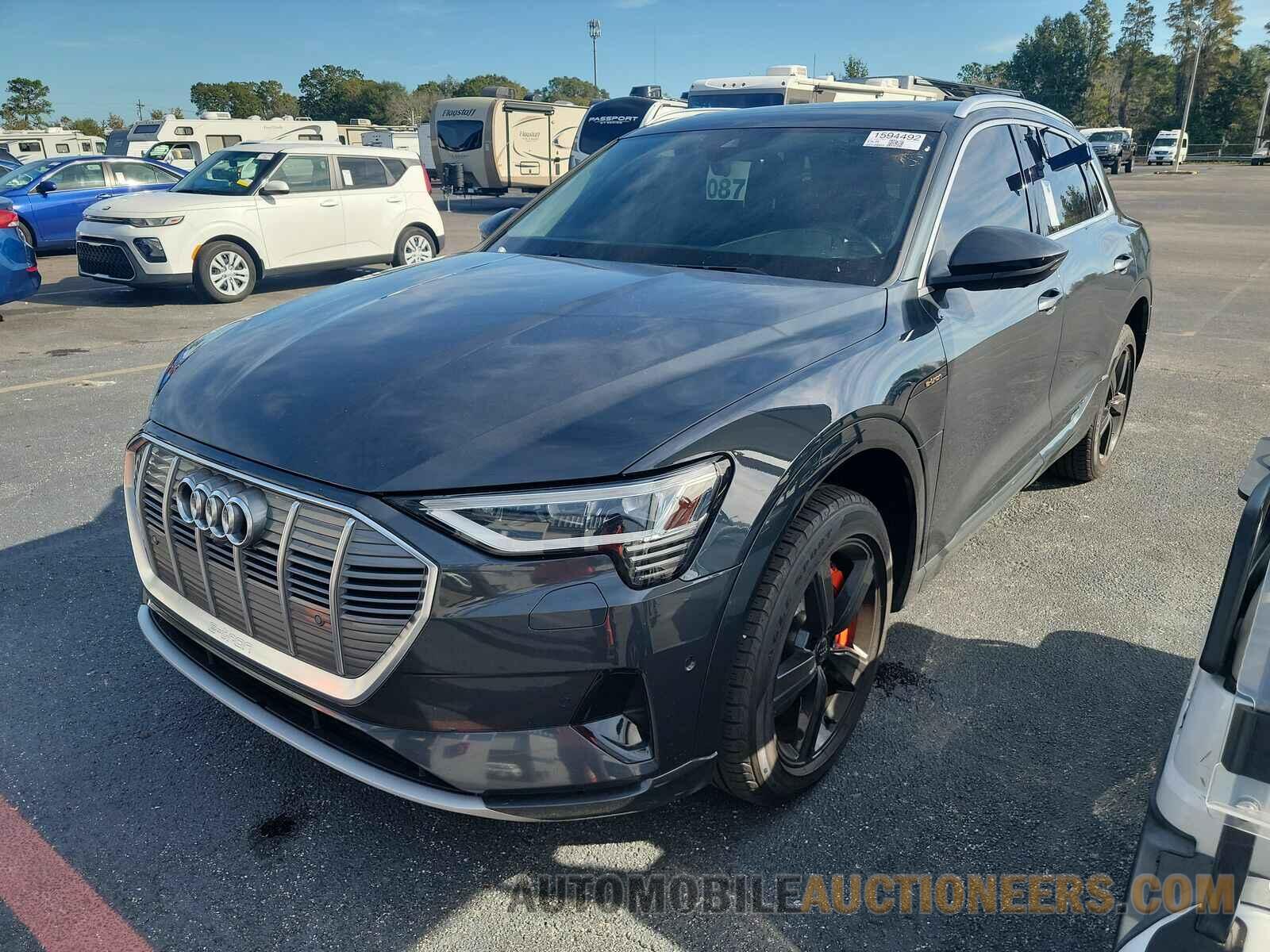 WA1LAAGEXKB022980 Audi e-tron 2019