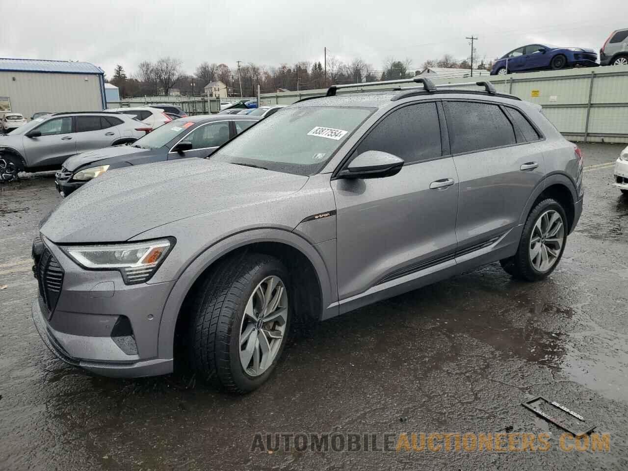 WA1LAAGEXMB017927 AUDI E-TRON 2021