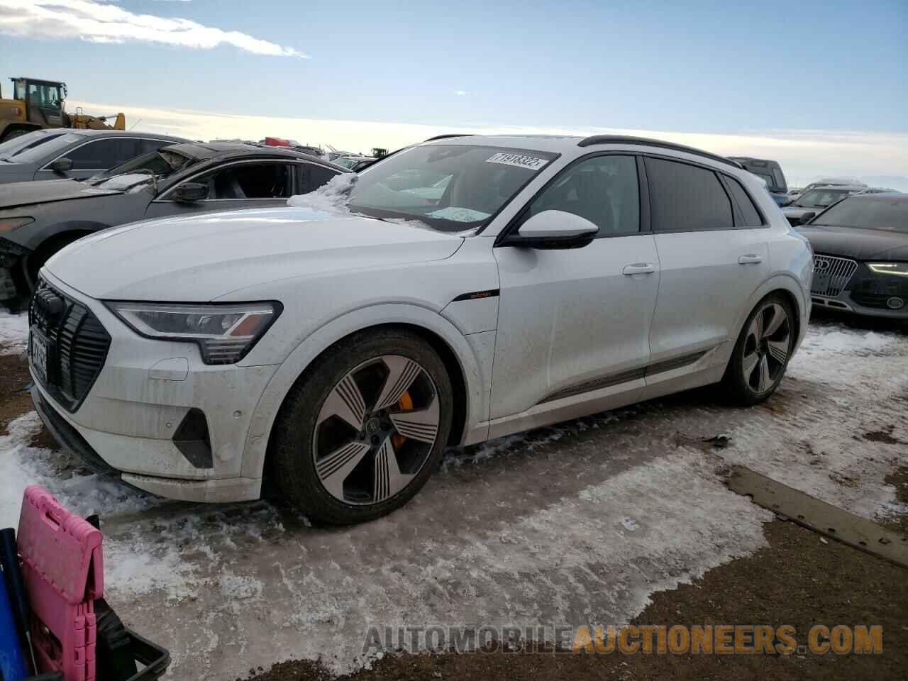 WA1LAAGEXNB013894 AUDI E-TRON 2022