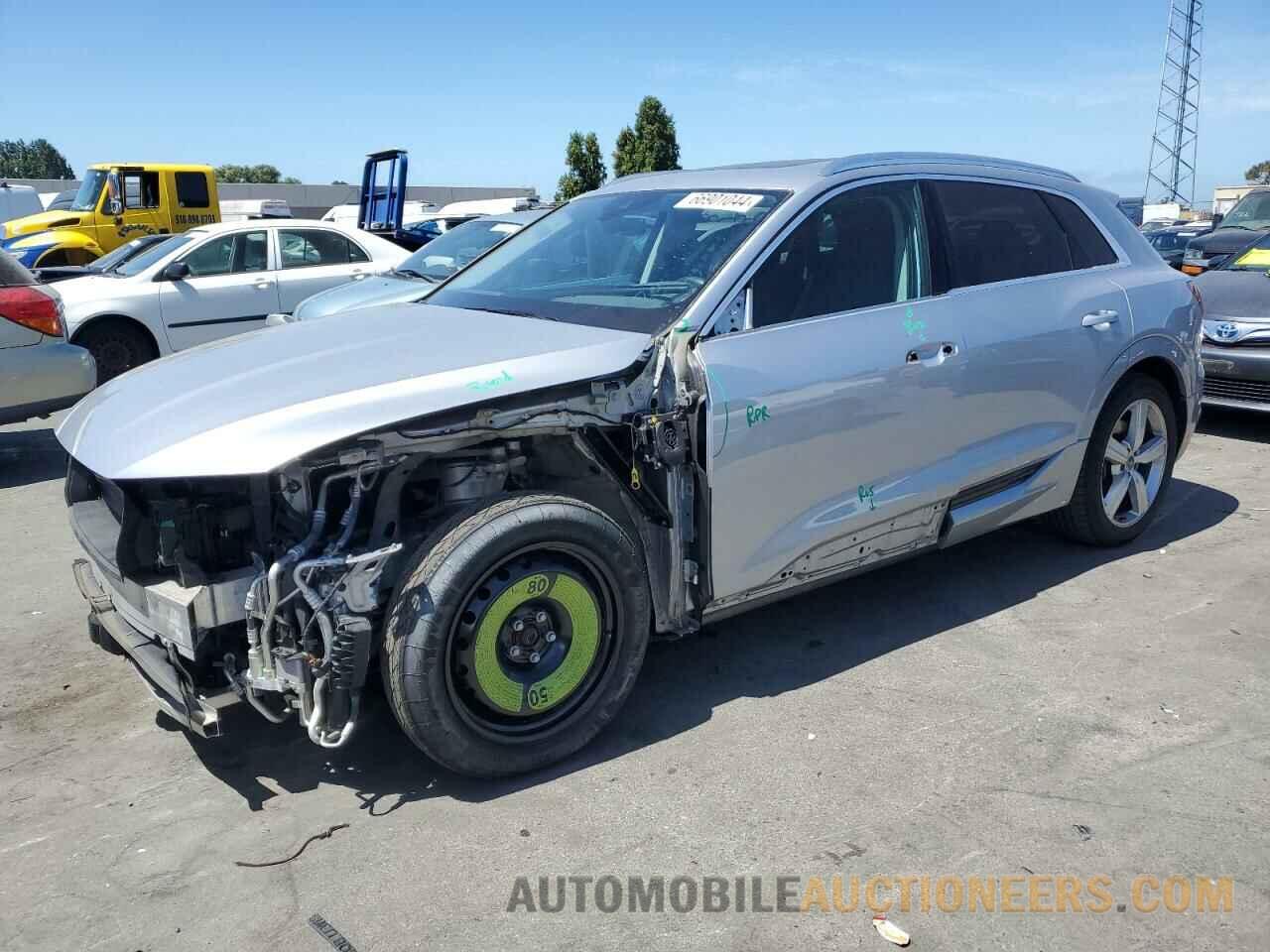 WA1LABGE8KB011465 AUDI E-TRON 2019