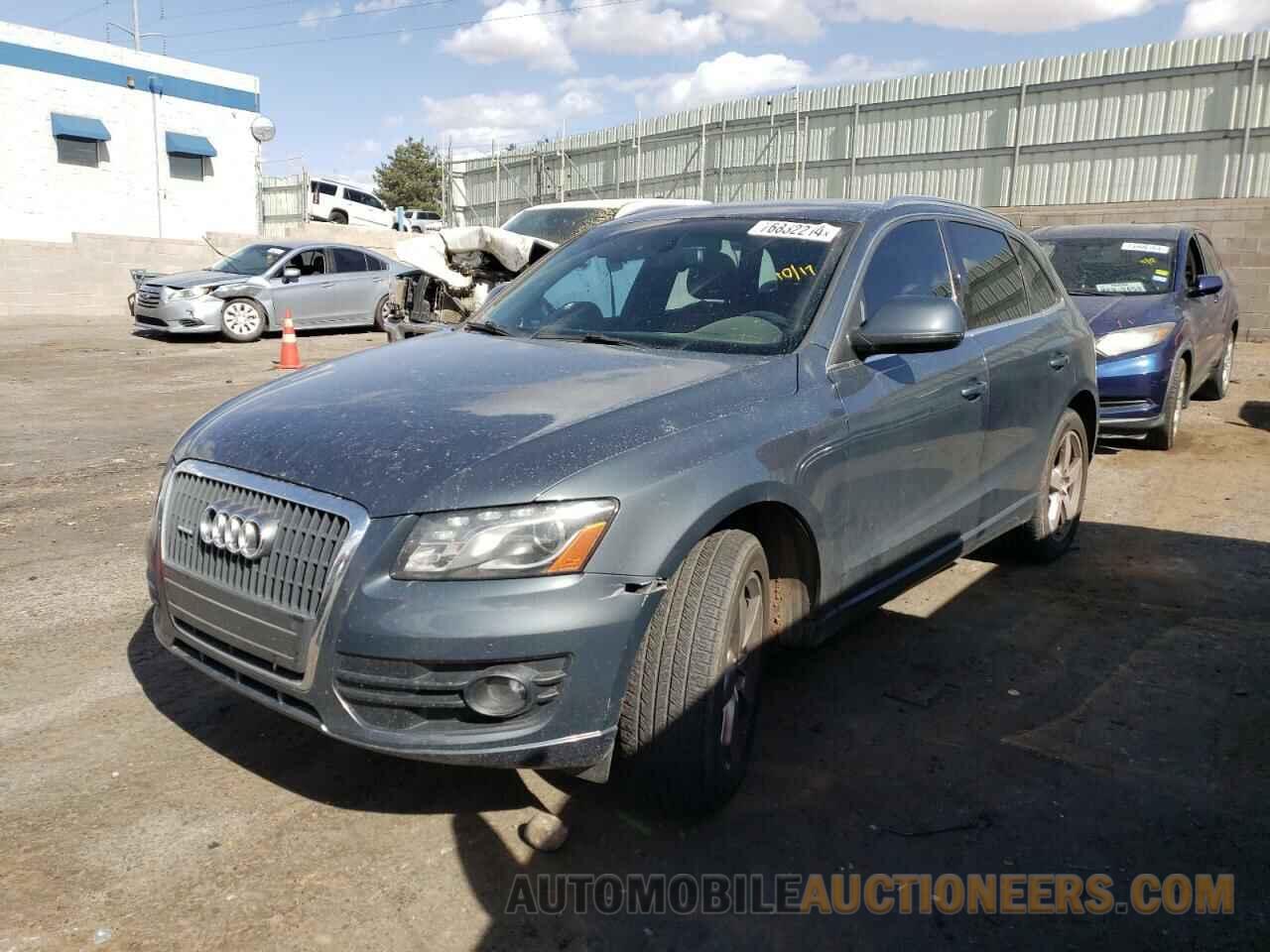 WA1LFAFP0BA047431 AUDI Q5 2011