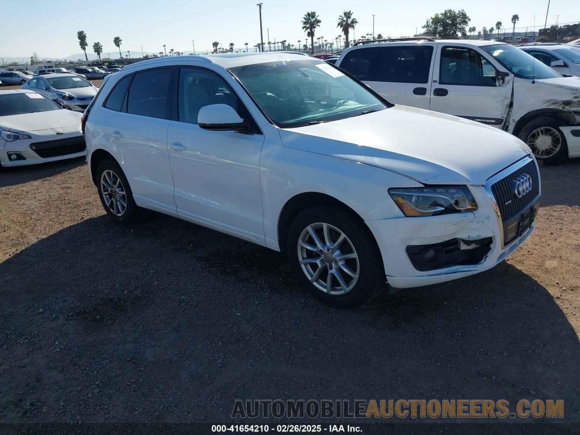 WA1LFAFP1CA025875 AUDI Q5 2012