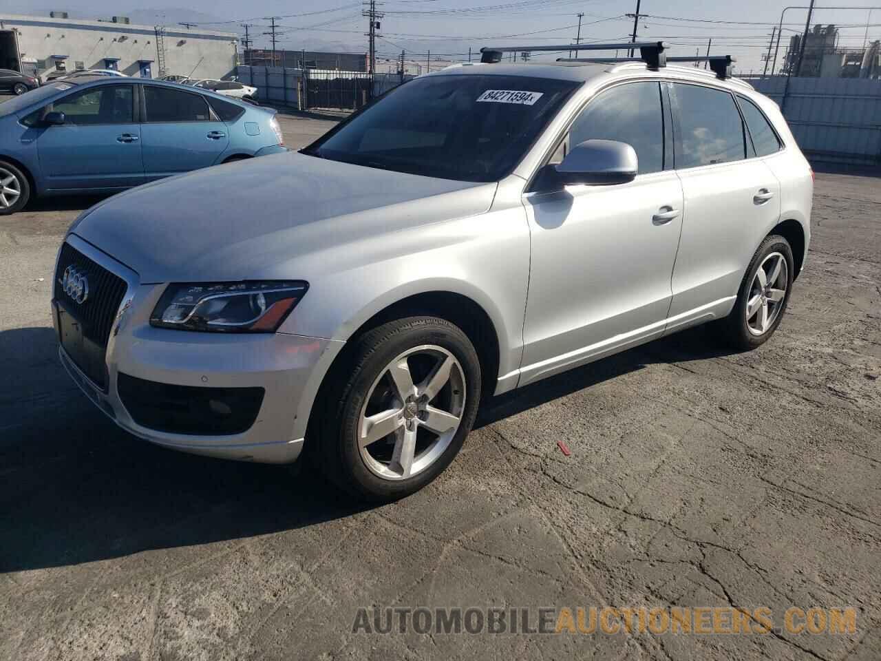 WA1LFAFP2BA018156 AUDI Q5 2011