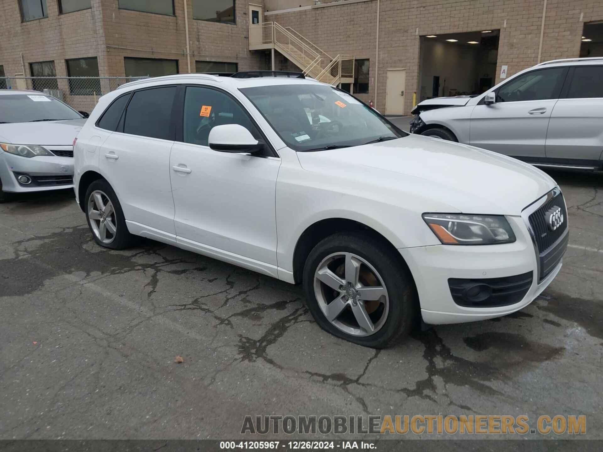 WA1LFAFP2BA062898 AUDI Q5 2011