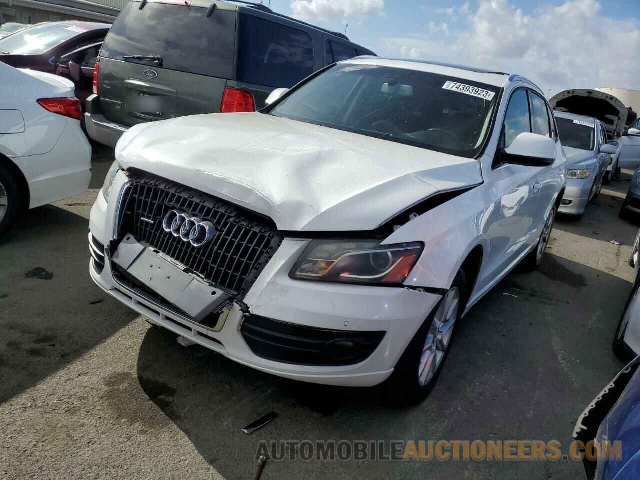 WA1LFAFP2CA073823 AUDI Q5 2012