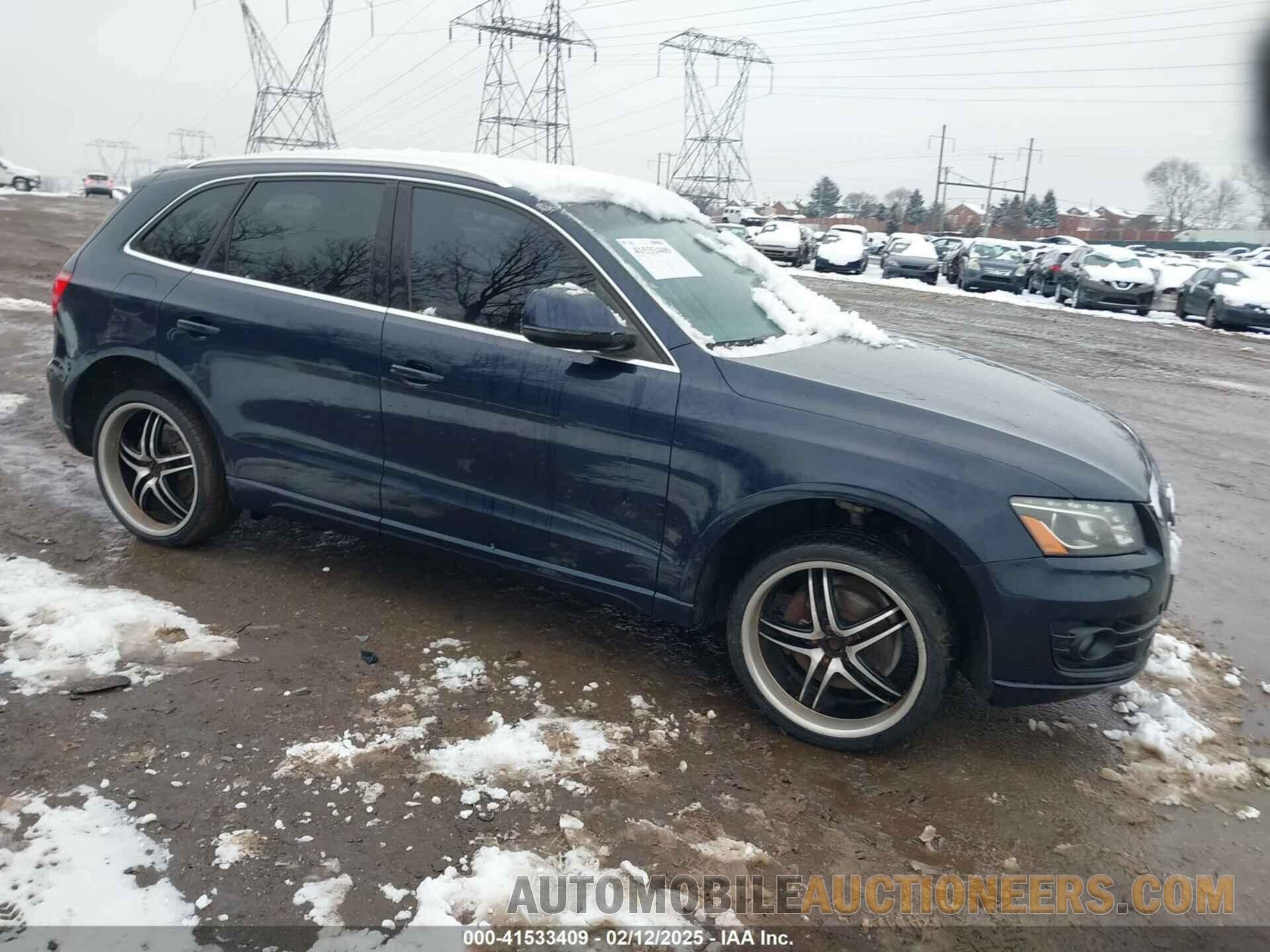 WA1LFAFP7BA067725 AUDI Q5 2011