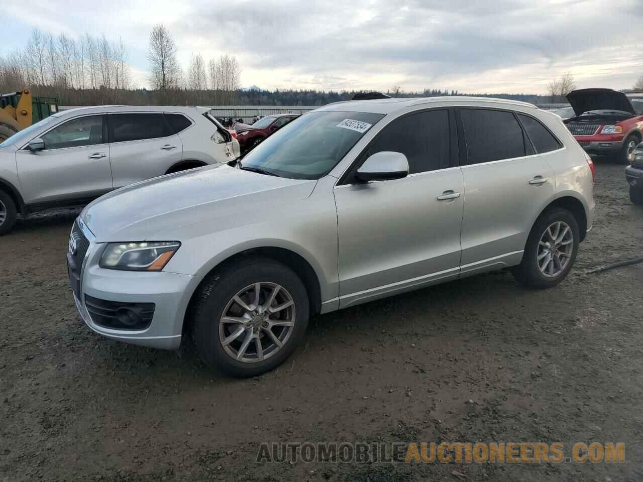 WA1LFAFPXBA018132 AUDI Q5 2011