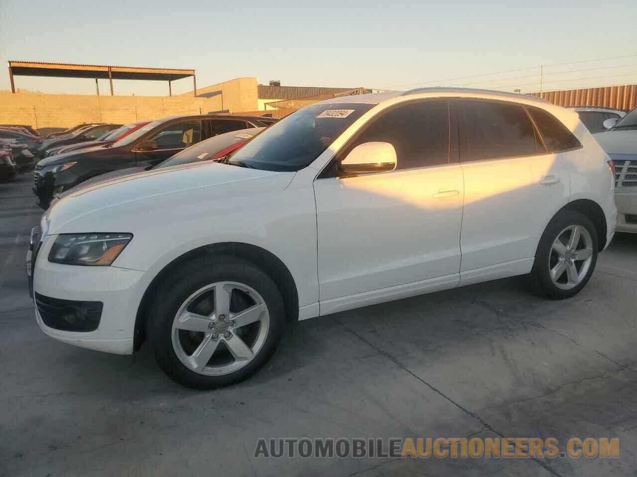 WA1LFAFPXCA073682 AUDI Q5 2012