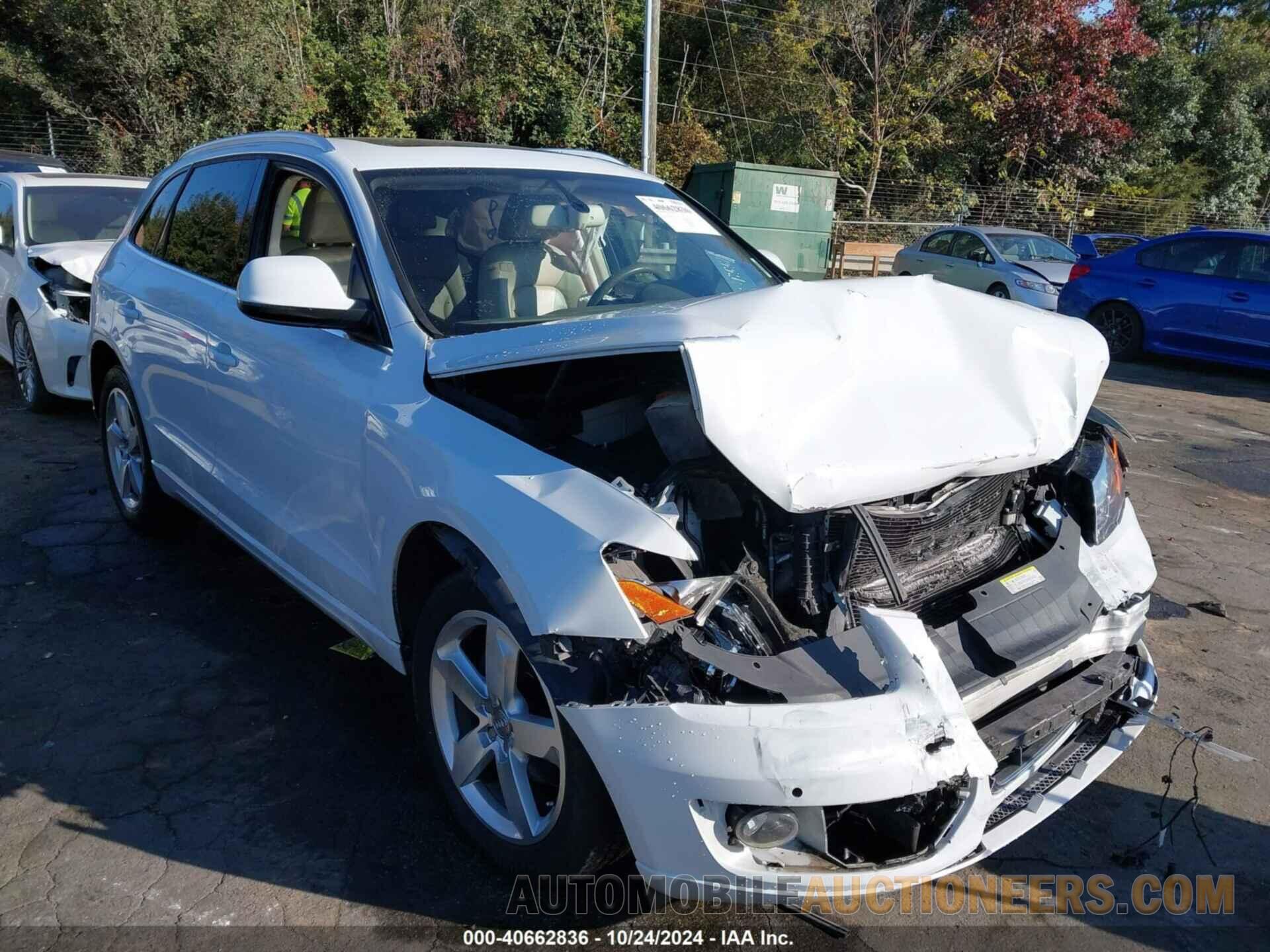 WA1LFBFP5CA106772 AUDI Q5 2012