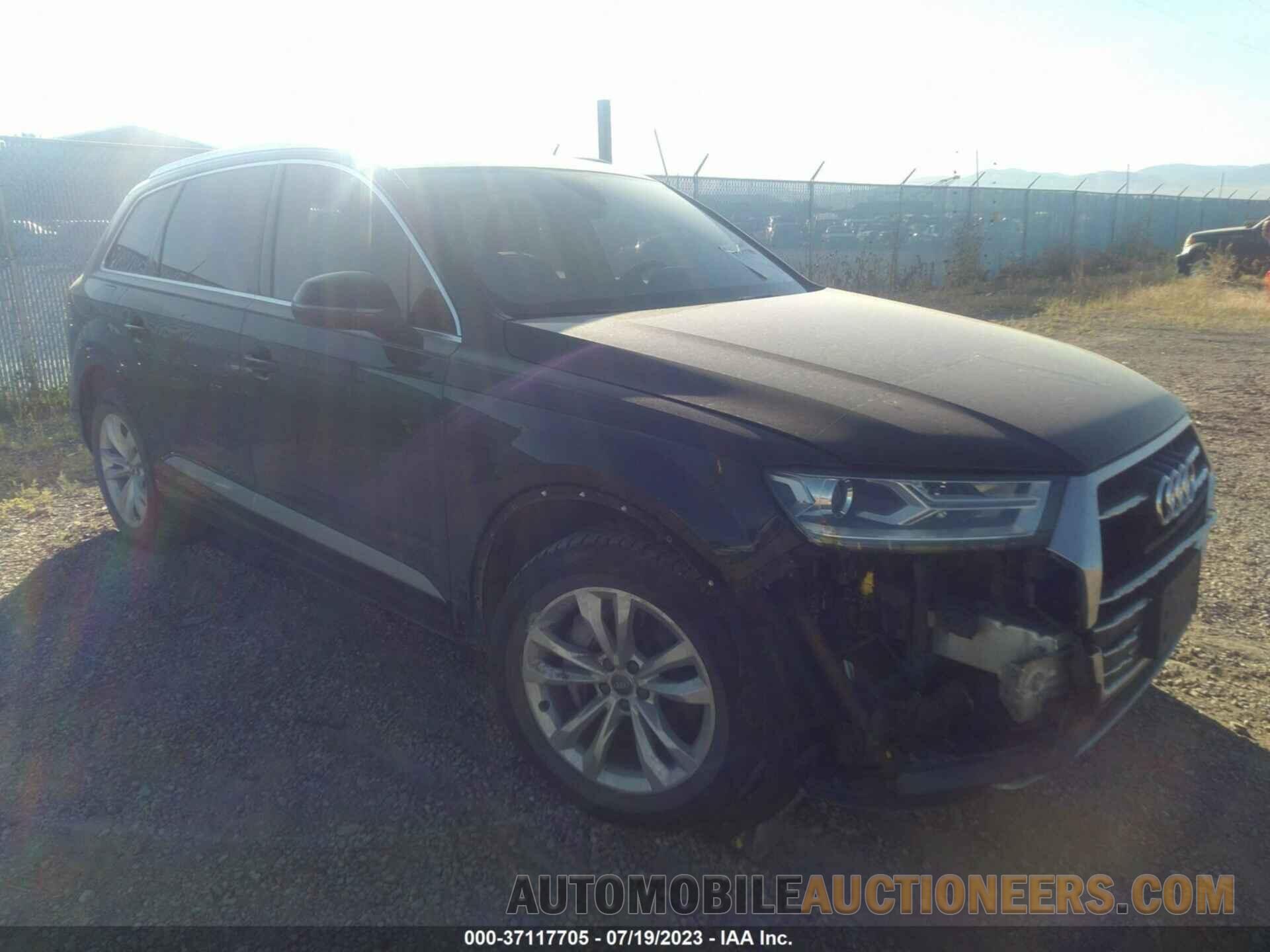 WA1LHAF70HD039606 AUDI Q7 2017