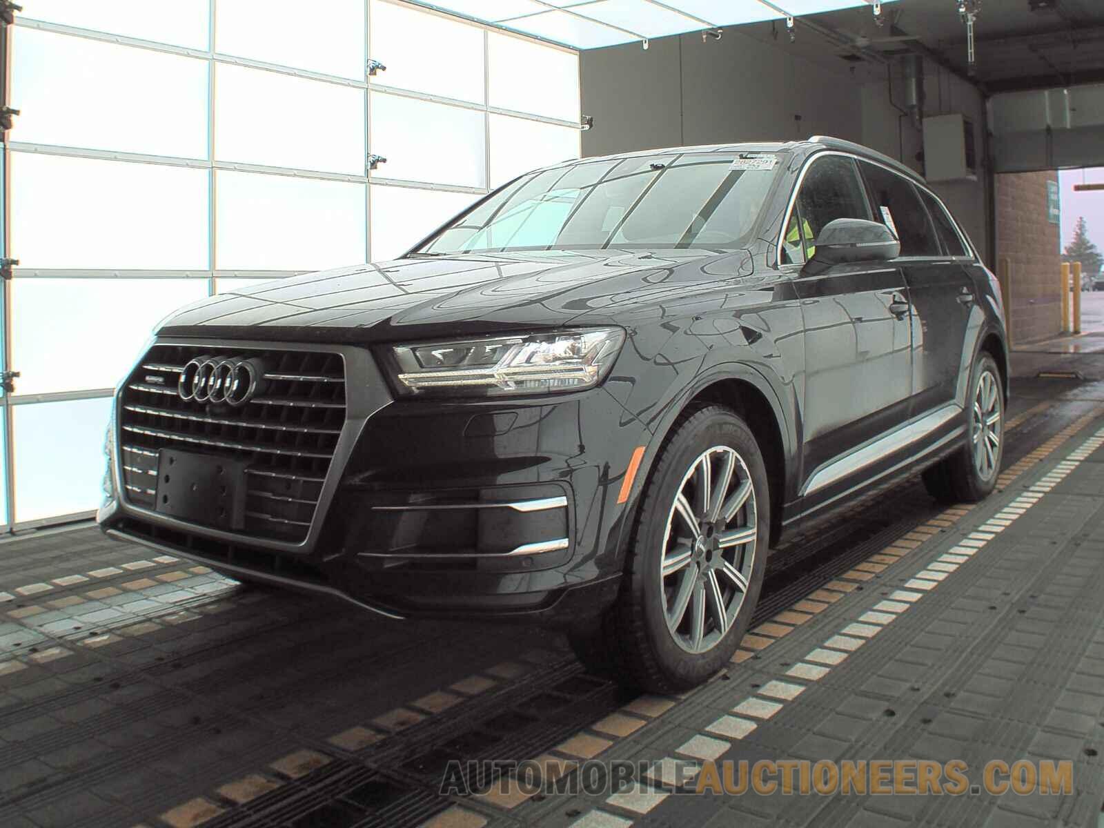 WA1LHAF71HD044152 Audi Q7 2017