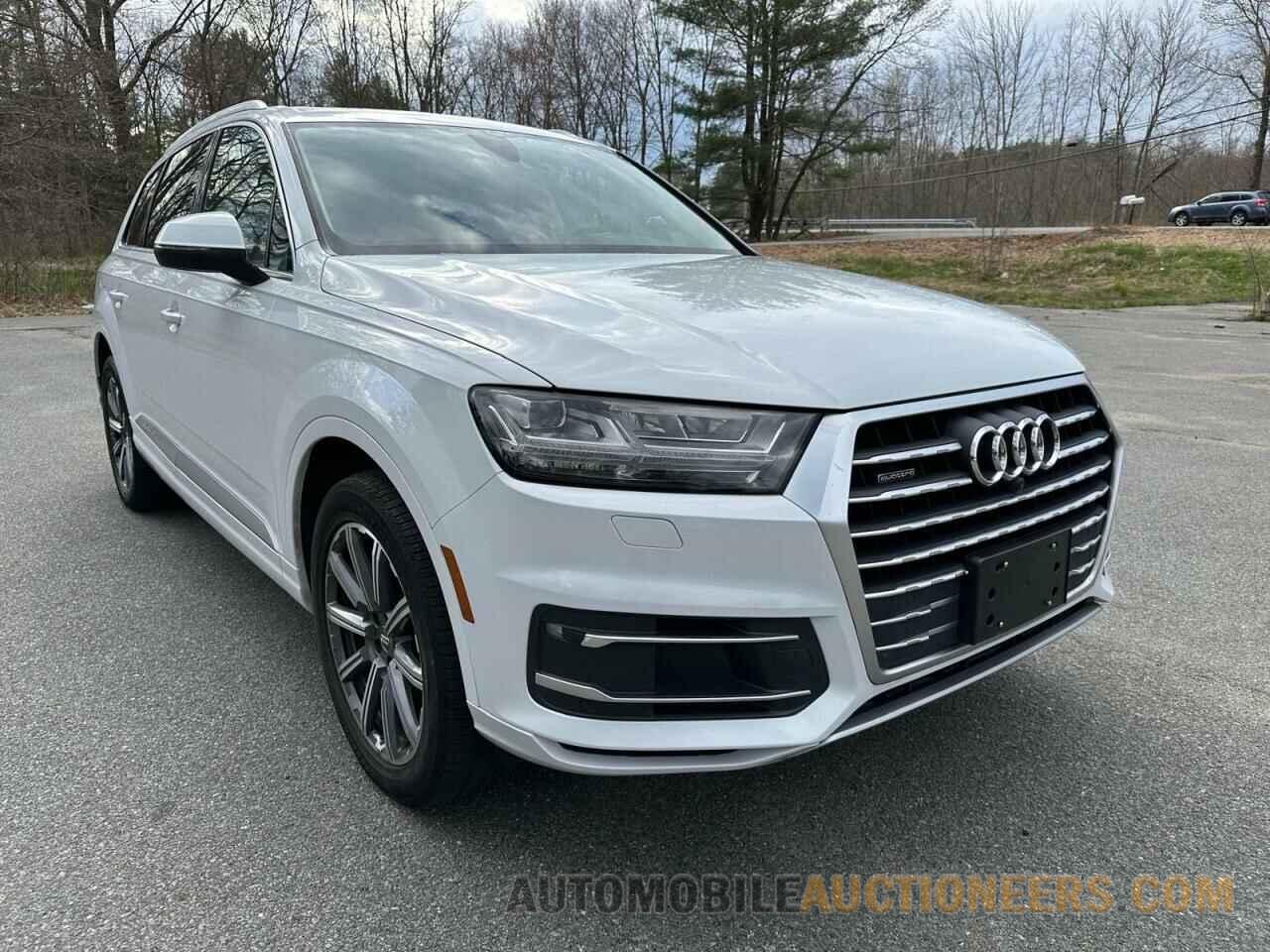 WA1LHAF71KD044238 AUDI Q7 2019