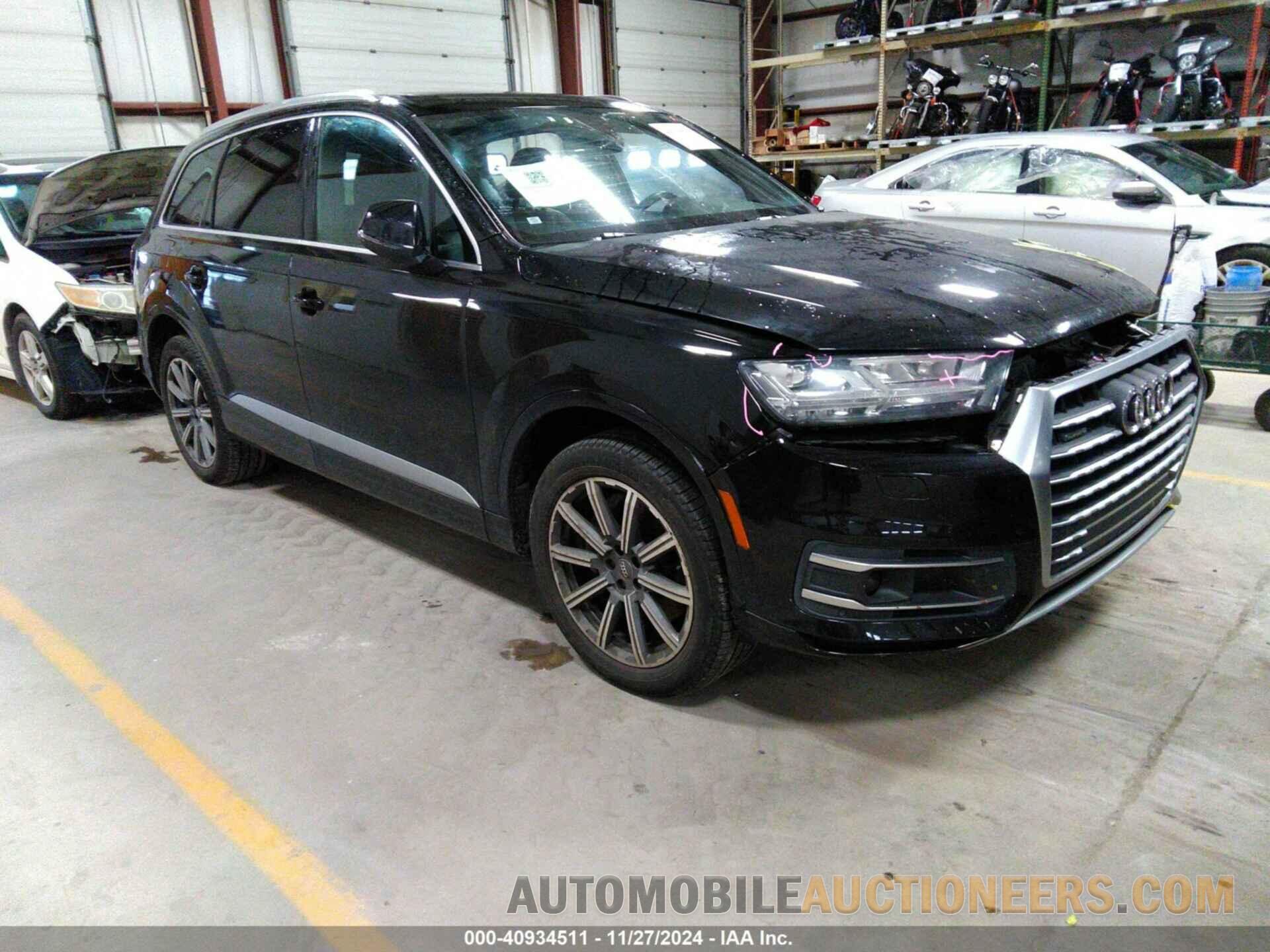 WA1LHAF73HD041706 AUDI Q7 2017