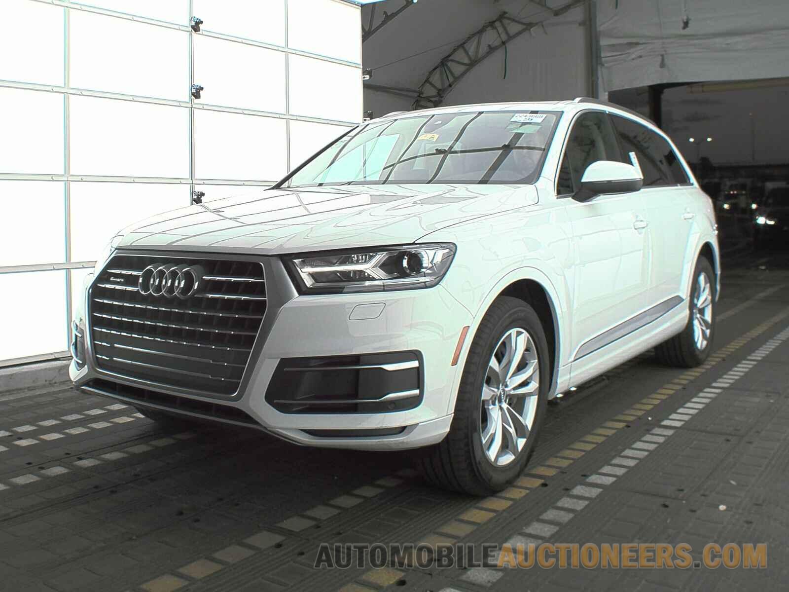 WA1LHAF73JD031764 Audi Q7 2018