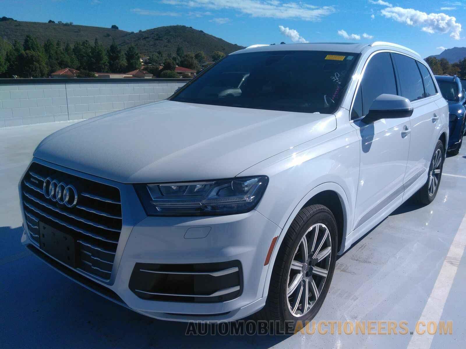 WA1LHAF77KD042817 Audi Q7 2019