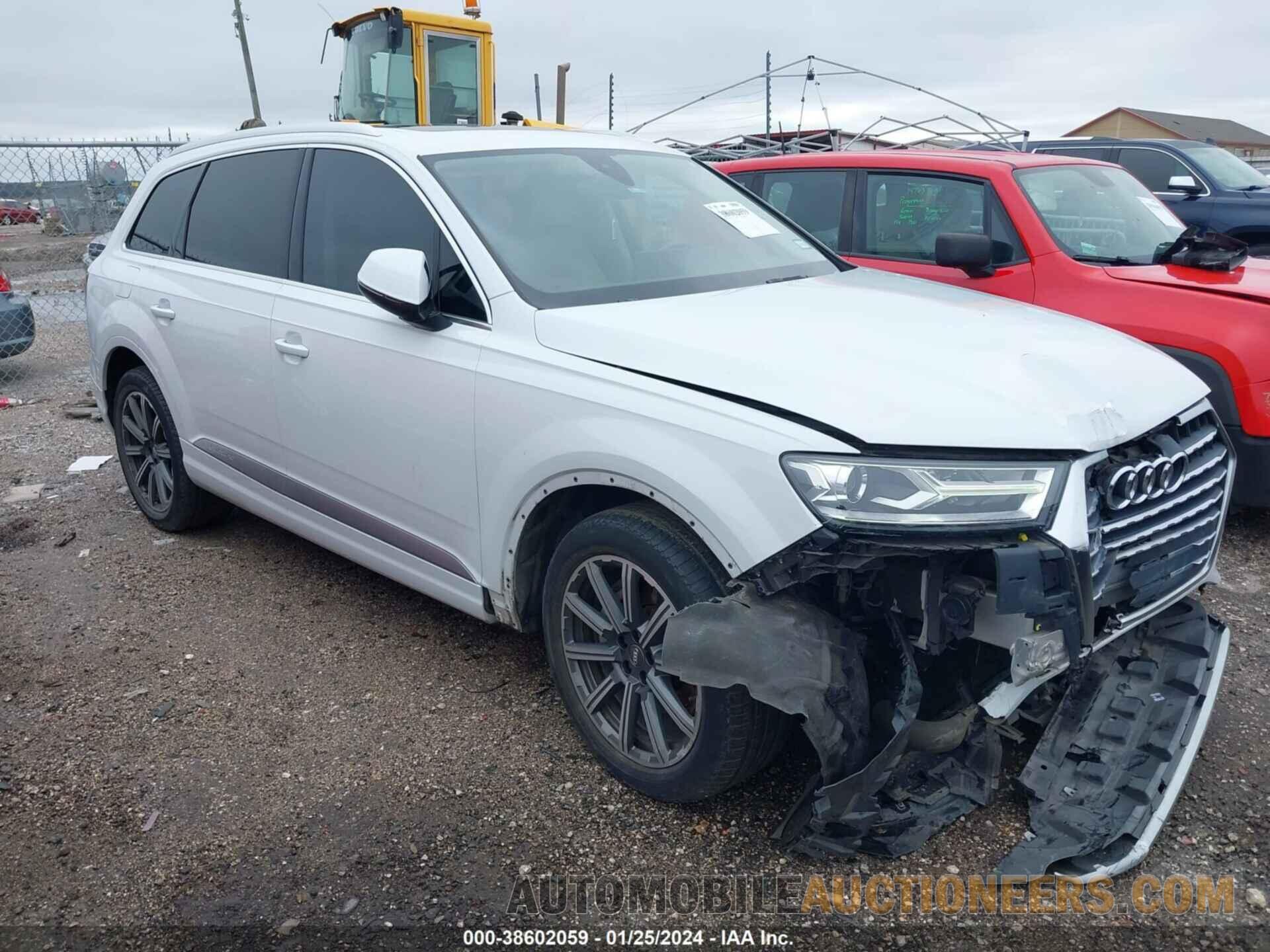 WA1LHAF7XHD037653 AUDI Q7 2017