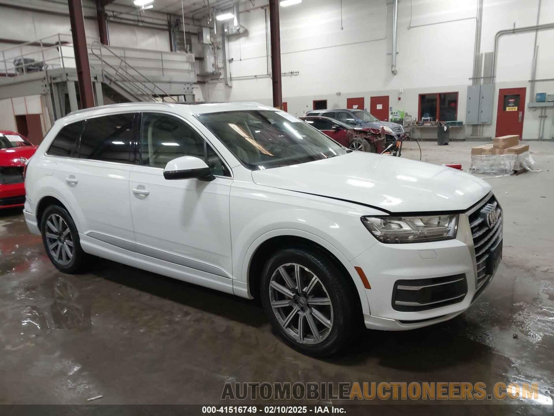 WA1LHAF7XHD042884 AUDI Q7 2017