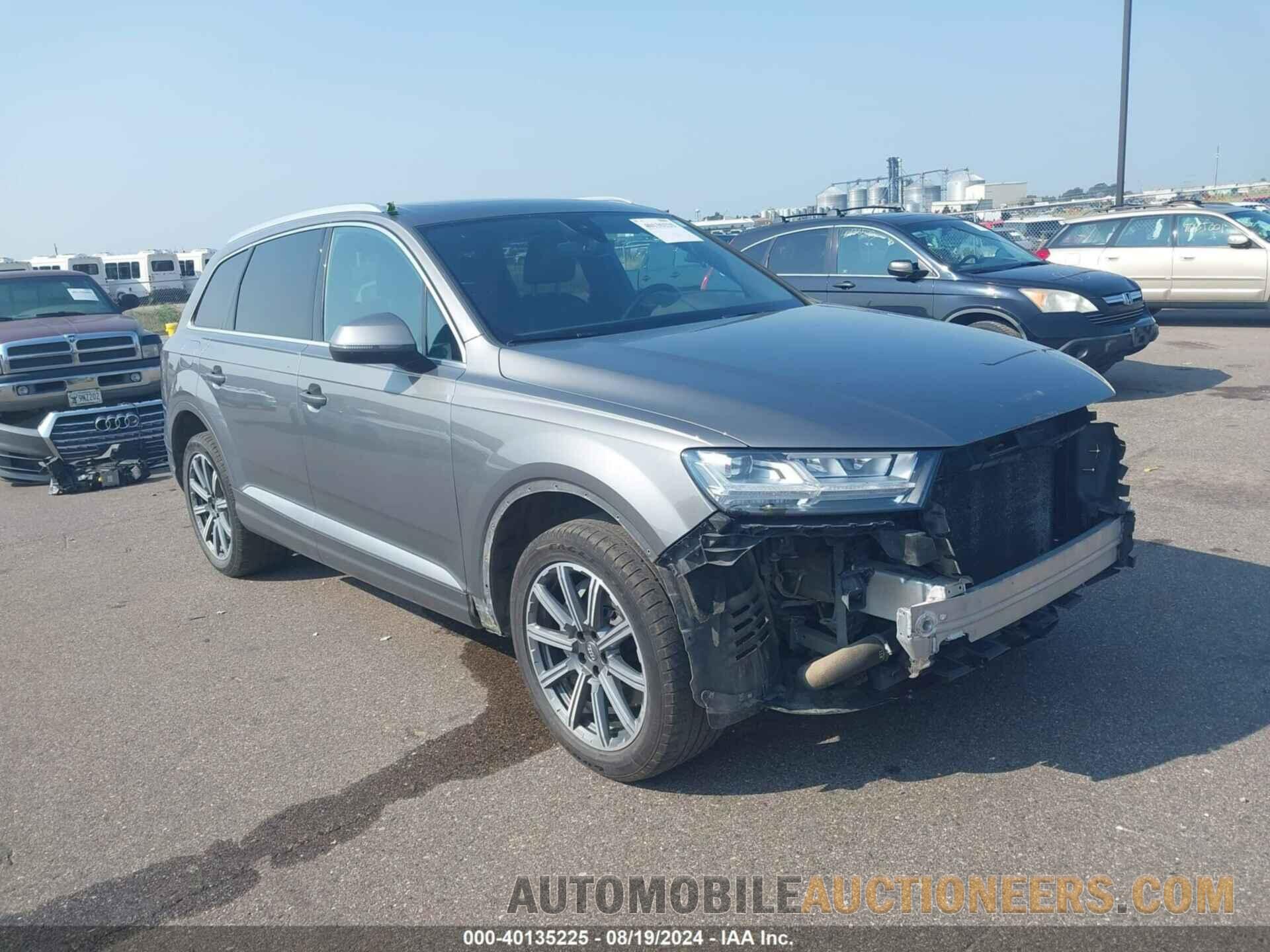 WA1LHAF7XHD046143 AUDI Q7 2017